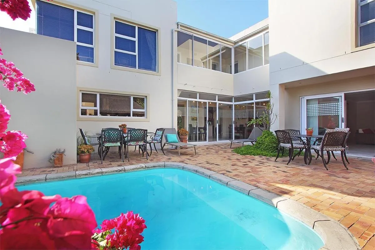 Pool view in Atlantic Breeze