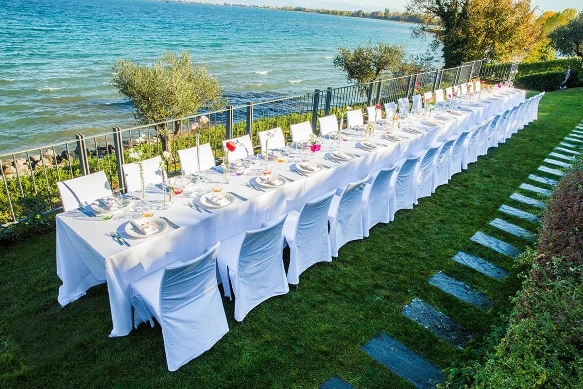 Business facilities in Hotel Acquaviva Del Garda