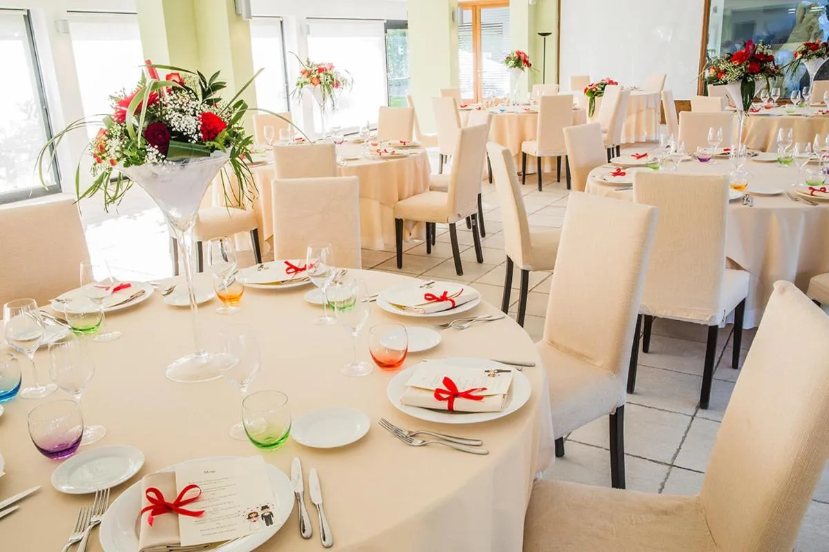 Business facilities in Hotel Acquaviva Del Garda