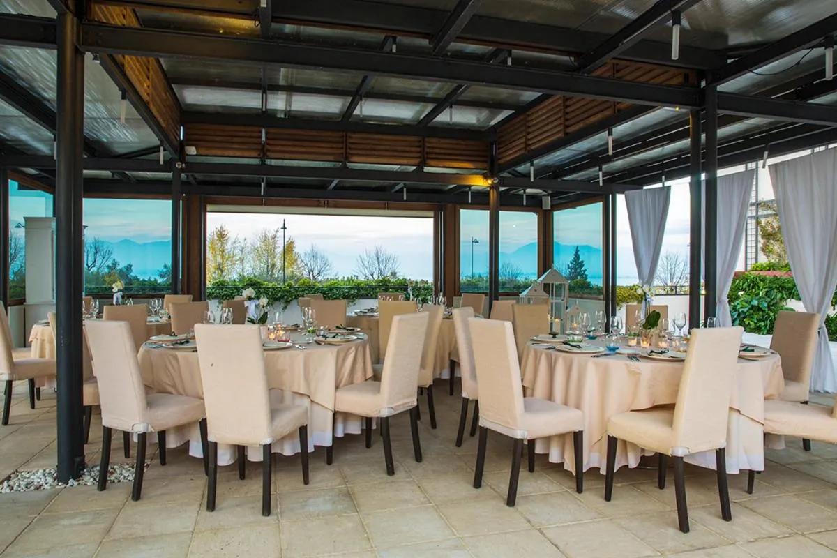 Business facilities in Hotel Acquaviva Del Garda