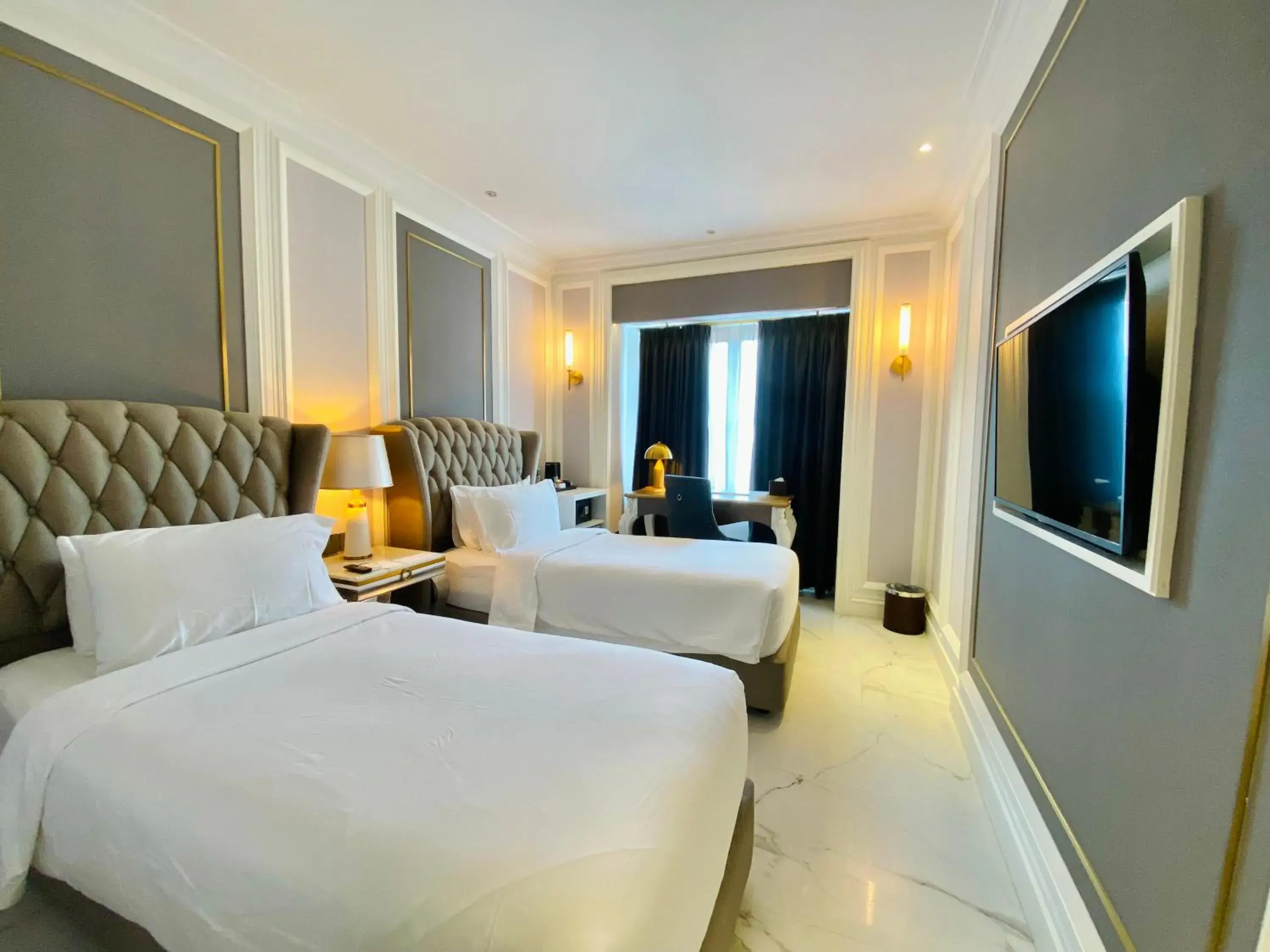 Escape Twin Room in Grand Eska Hotel & Suites Batam Escape Twin Room in Grand Eska Hotel & Suites Batam