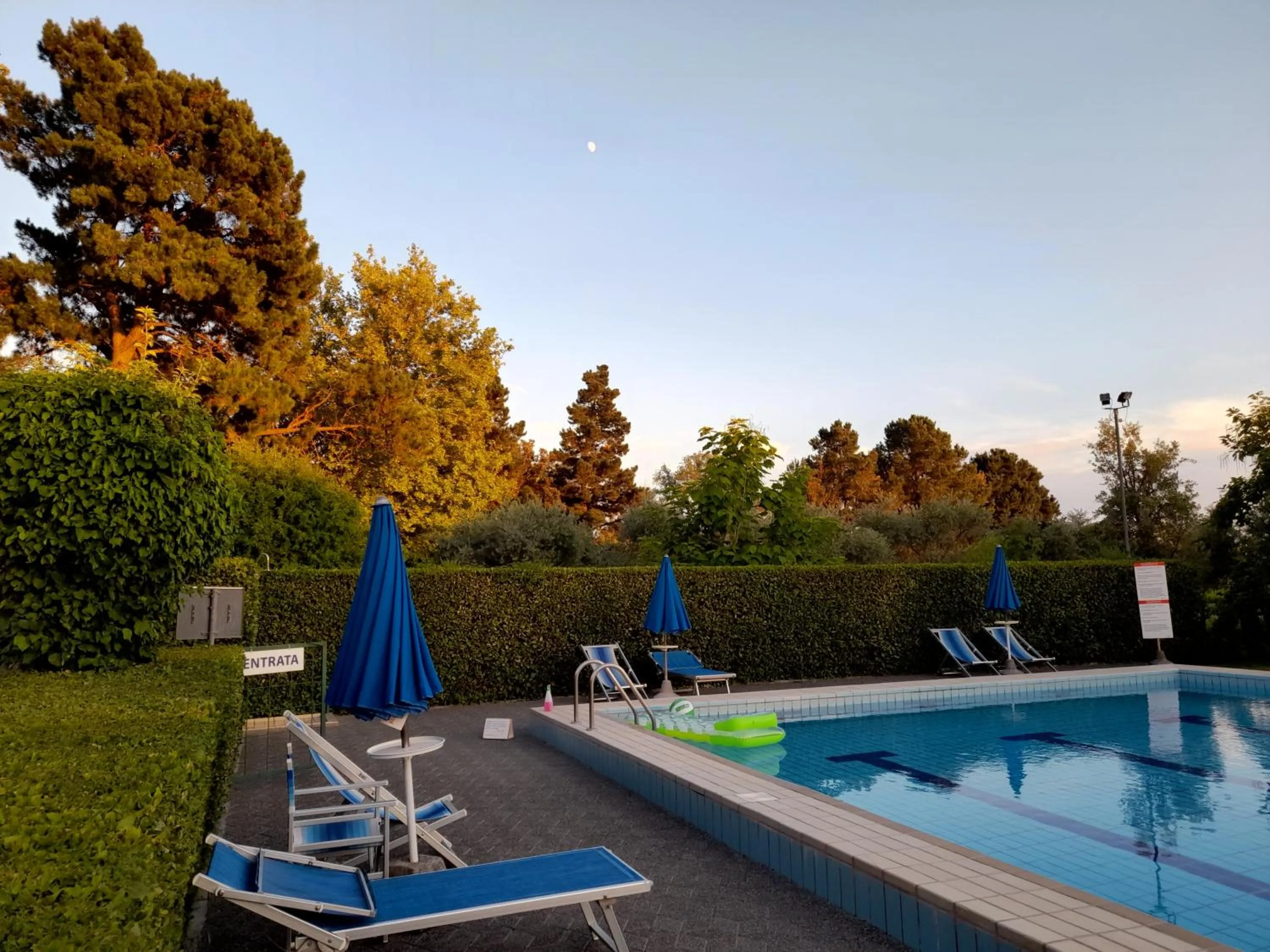 Swimming pool in B&B Da Pio