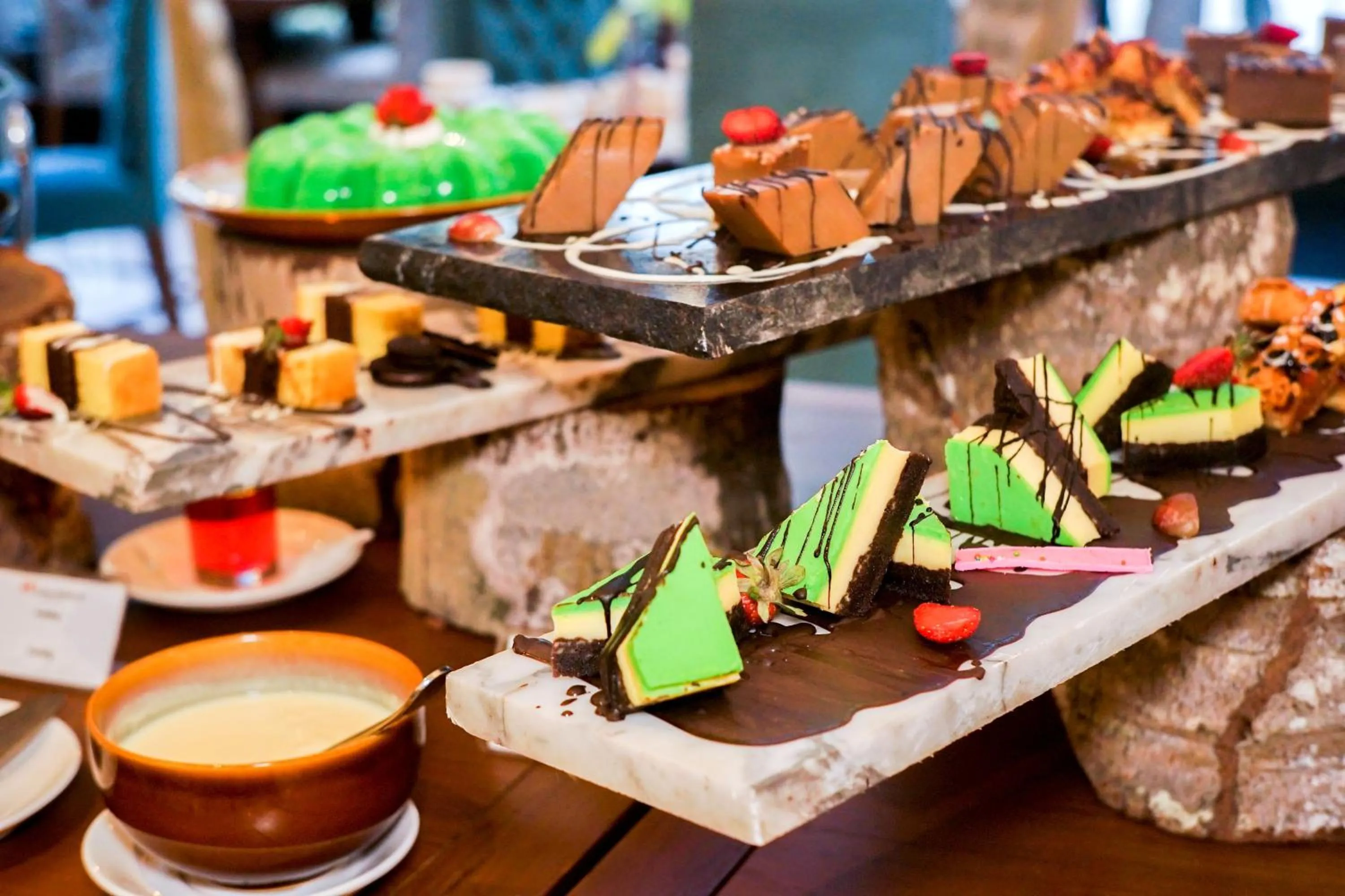 Restaurant/places to eat in Swiss-Belhotel Kendari