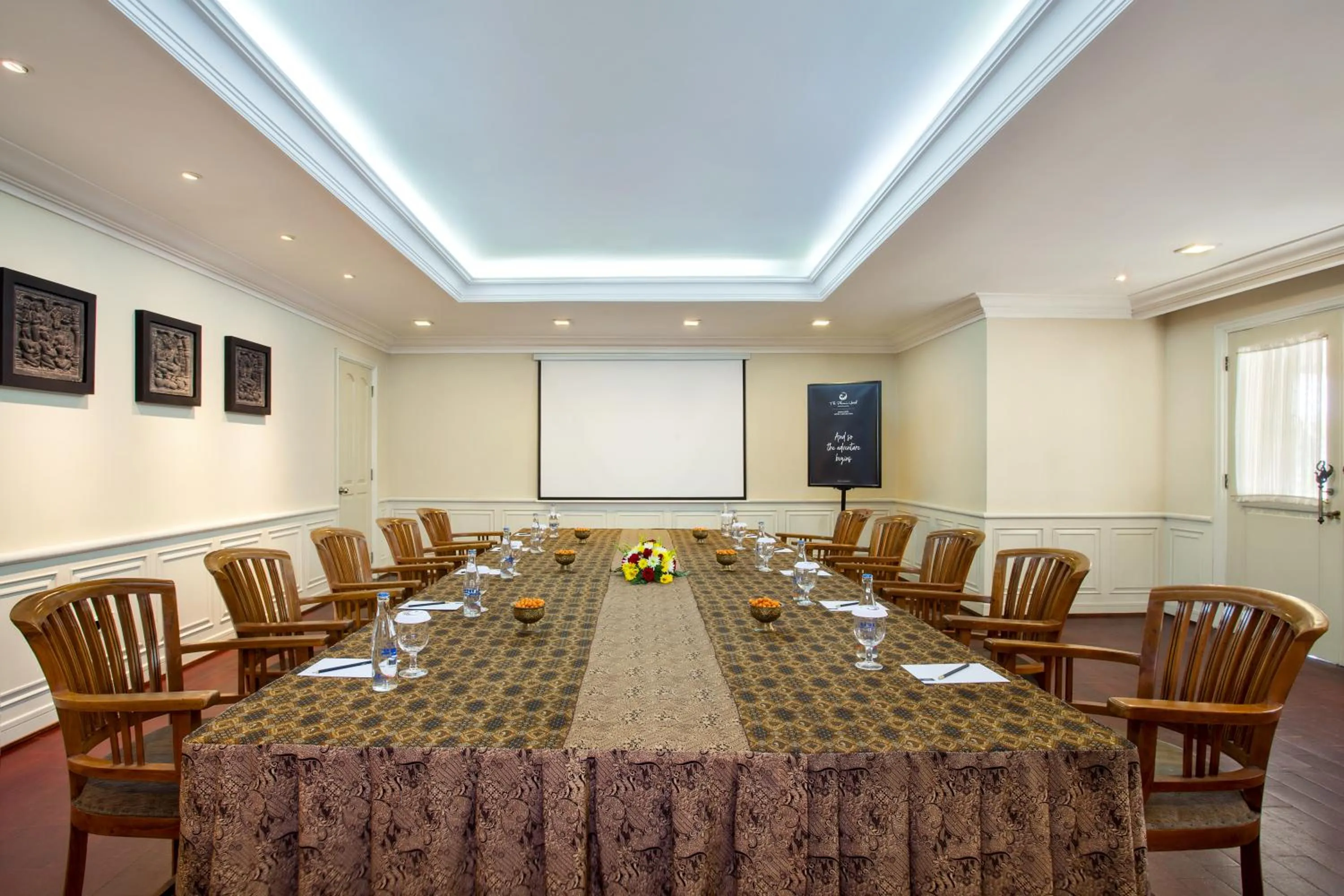 Meeting/conference room in The Phoenix Hotel Yogyakarta - Handwritten Collection