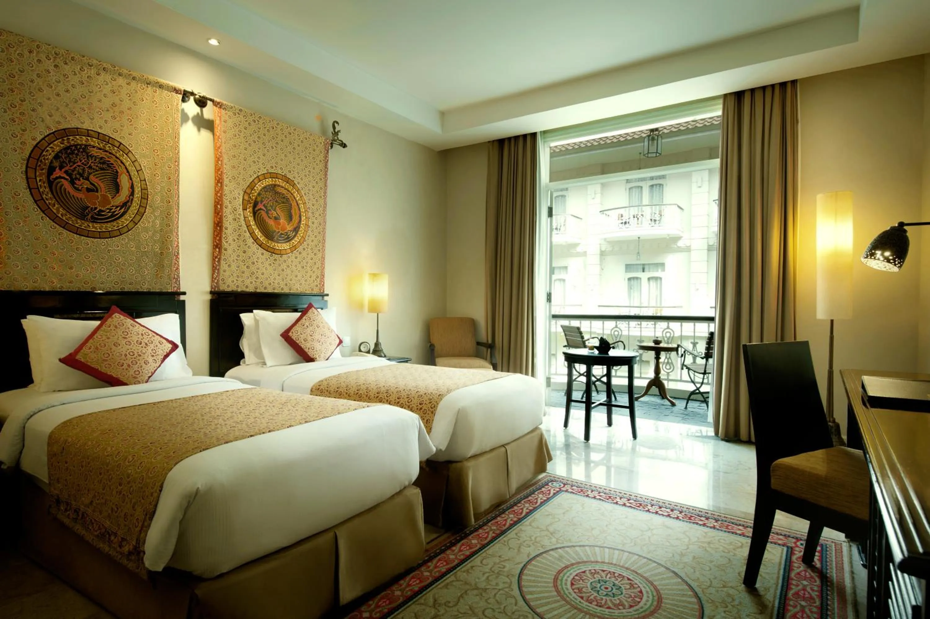 Bedroom, Bed in The Phoenix Hotel Yogyakarta - Handwritten Collection