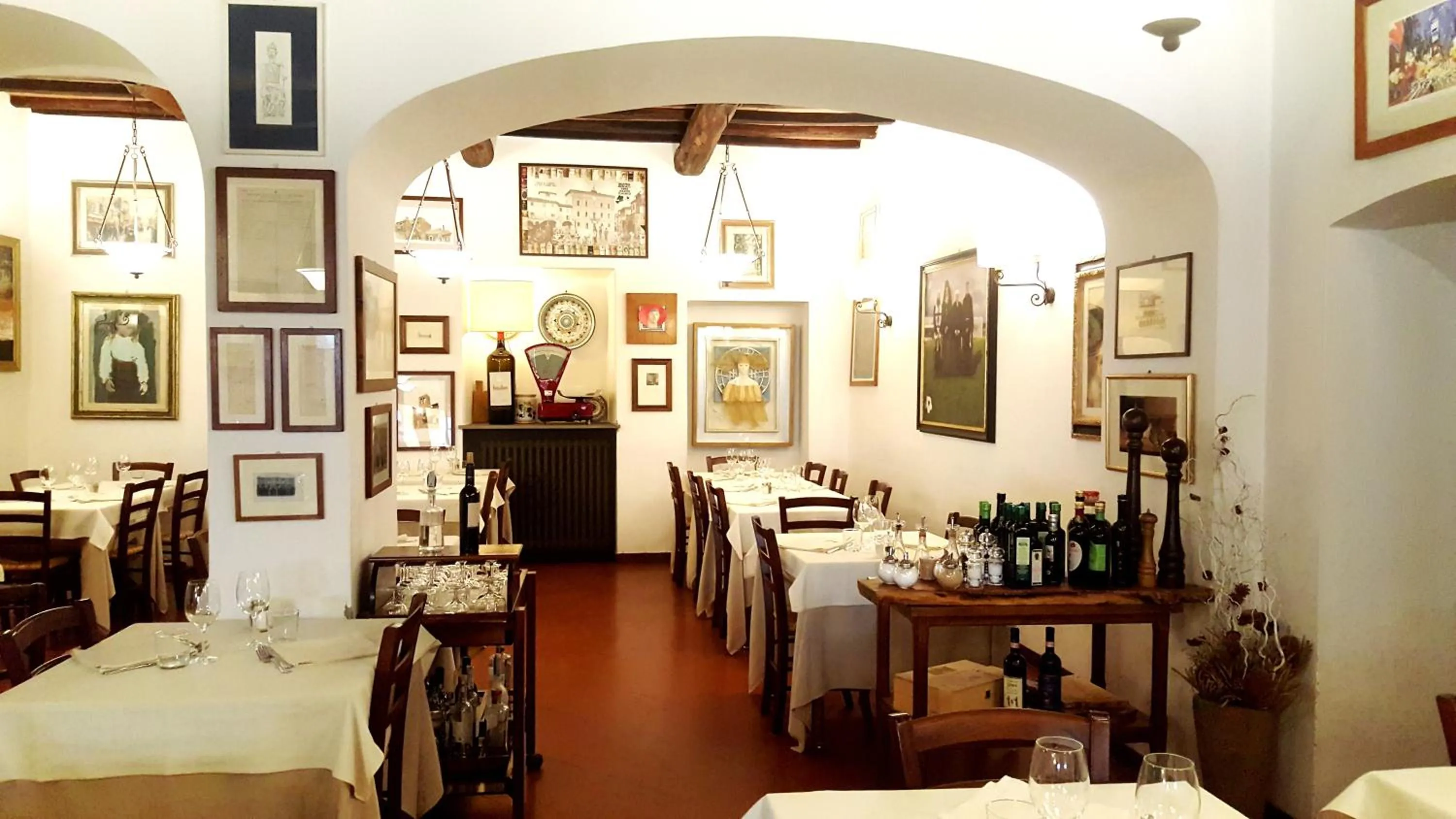 Restaurant/places to eat in Albergo Giovanni Da Verrazzano