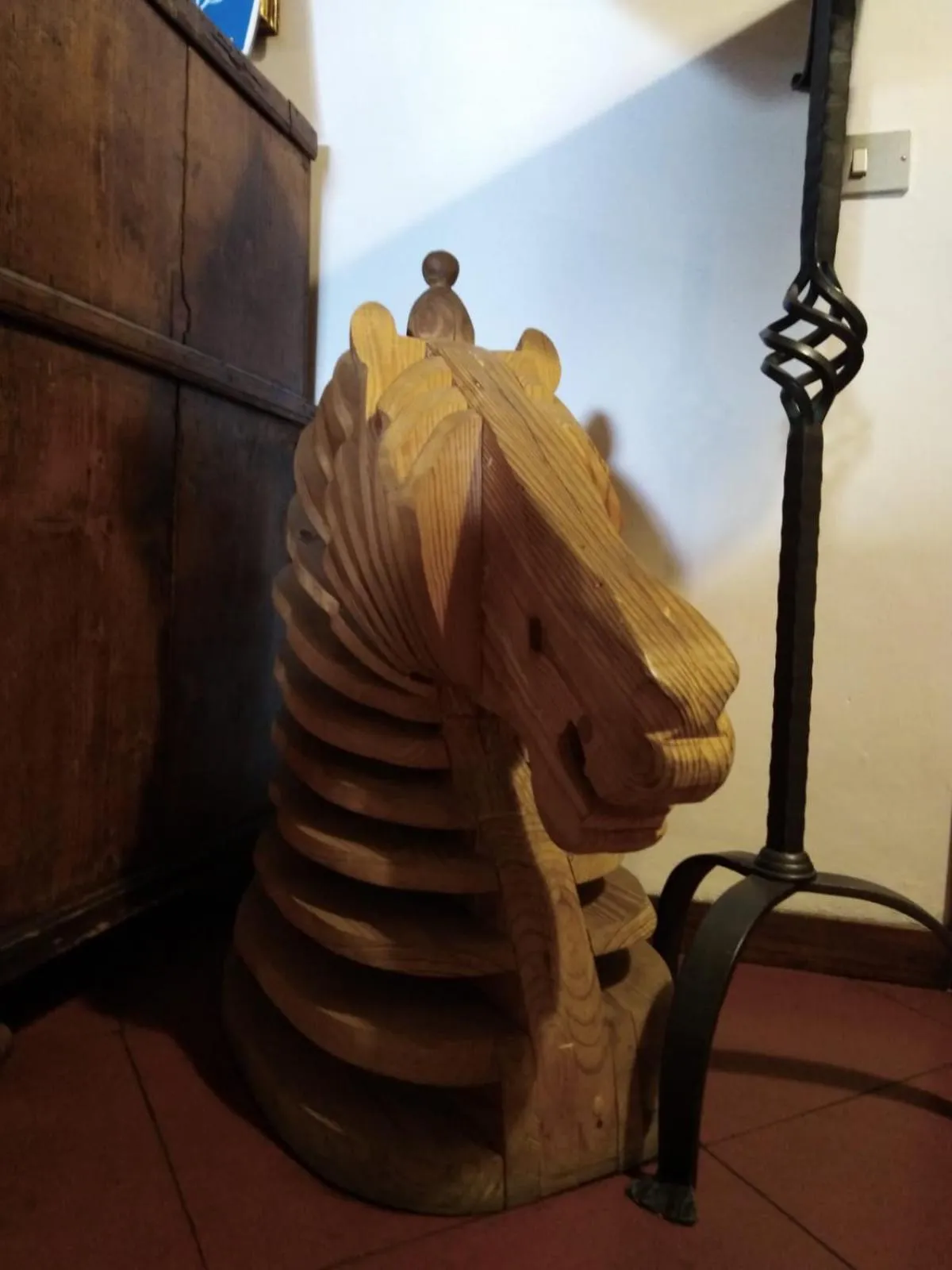 Decorative detail in Albergo Giovanni Da Verrazzano