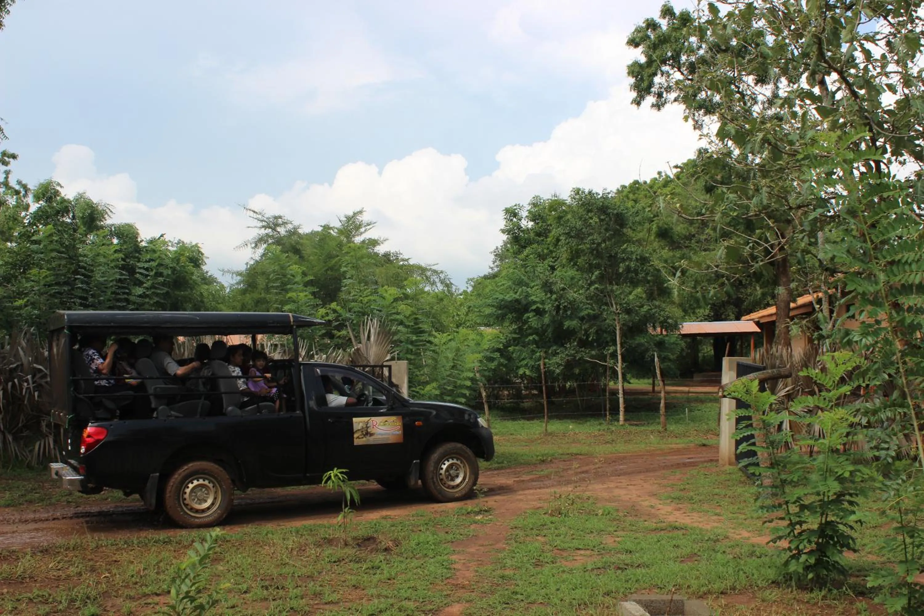 Wilpattu Holiday Home