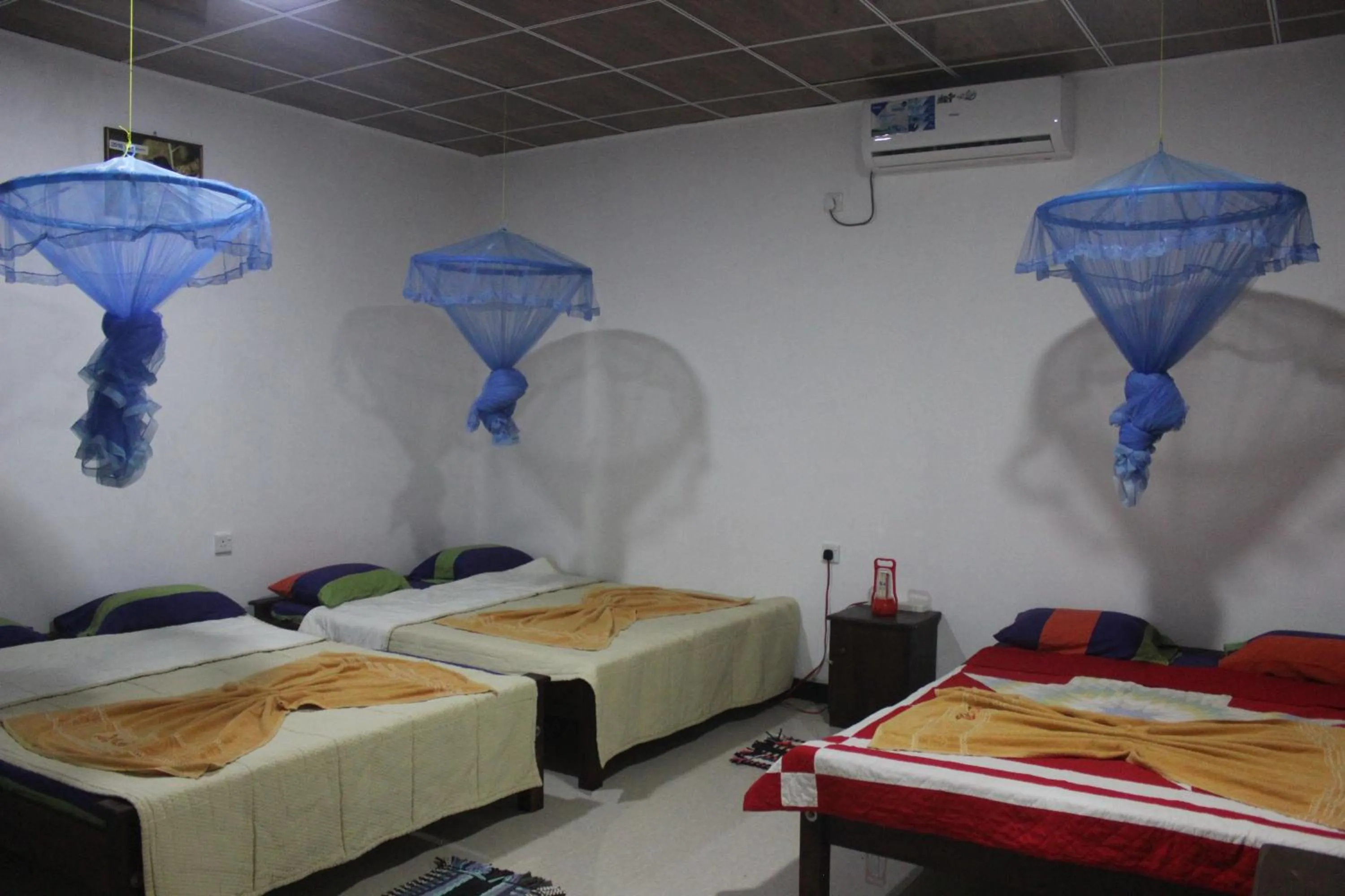 Bed in Wilpattu Holiday Home