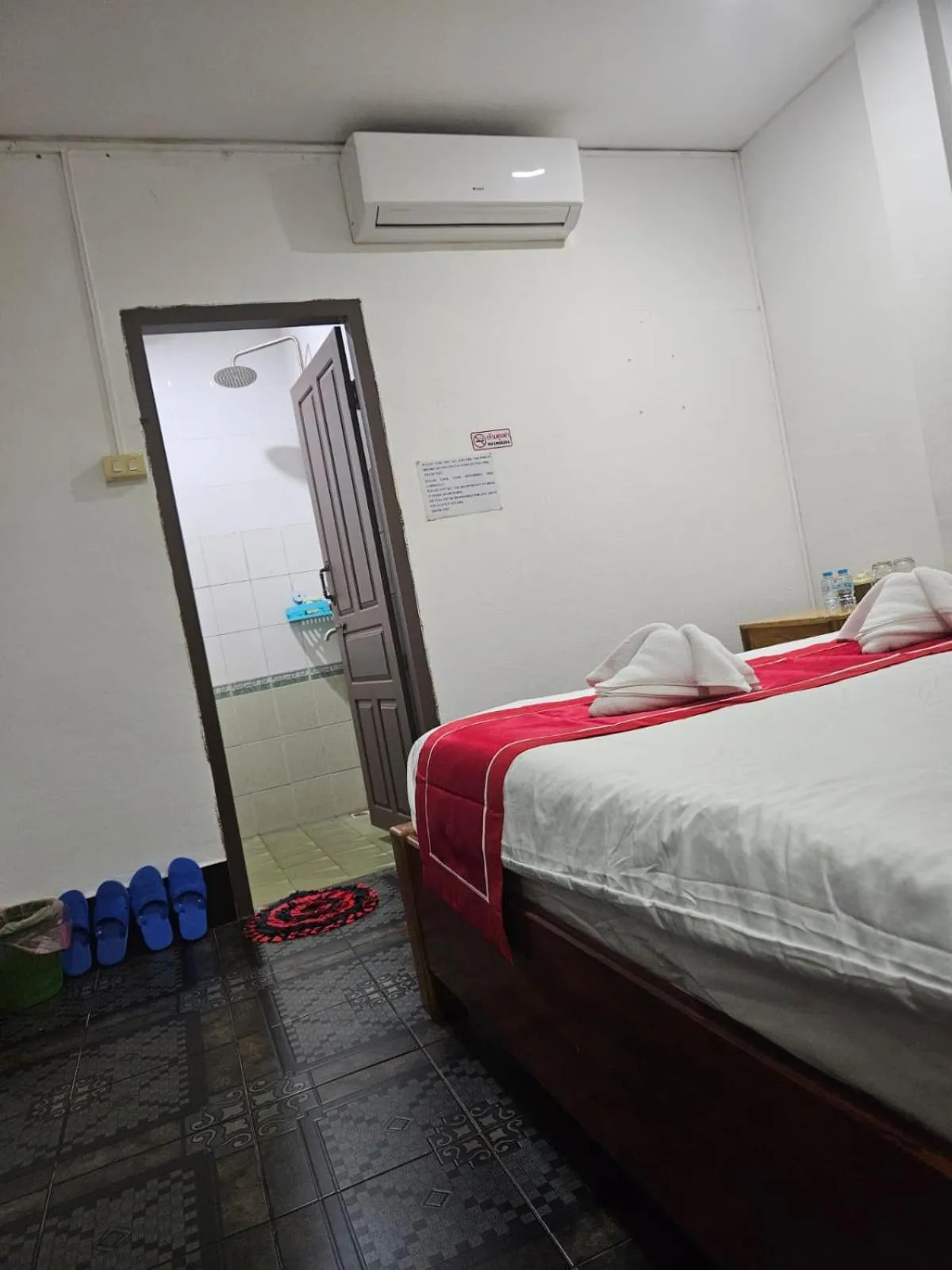 Chitlatda Bila House