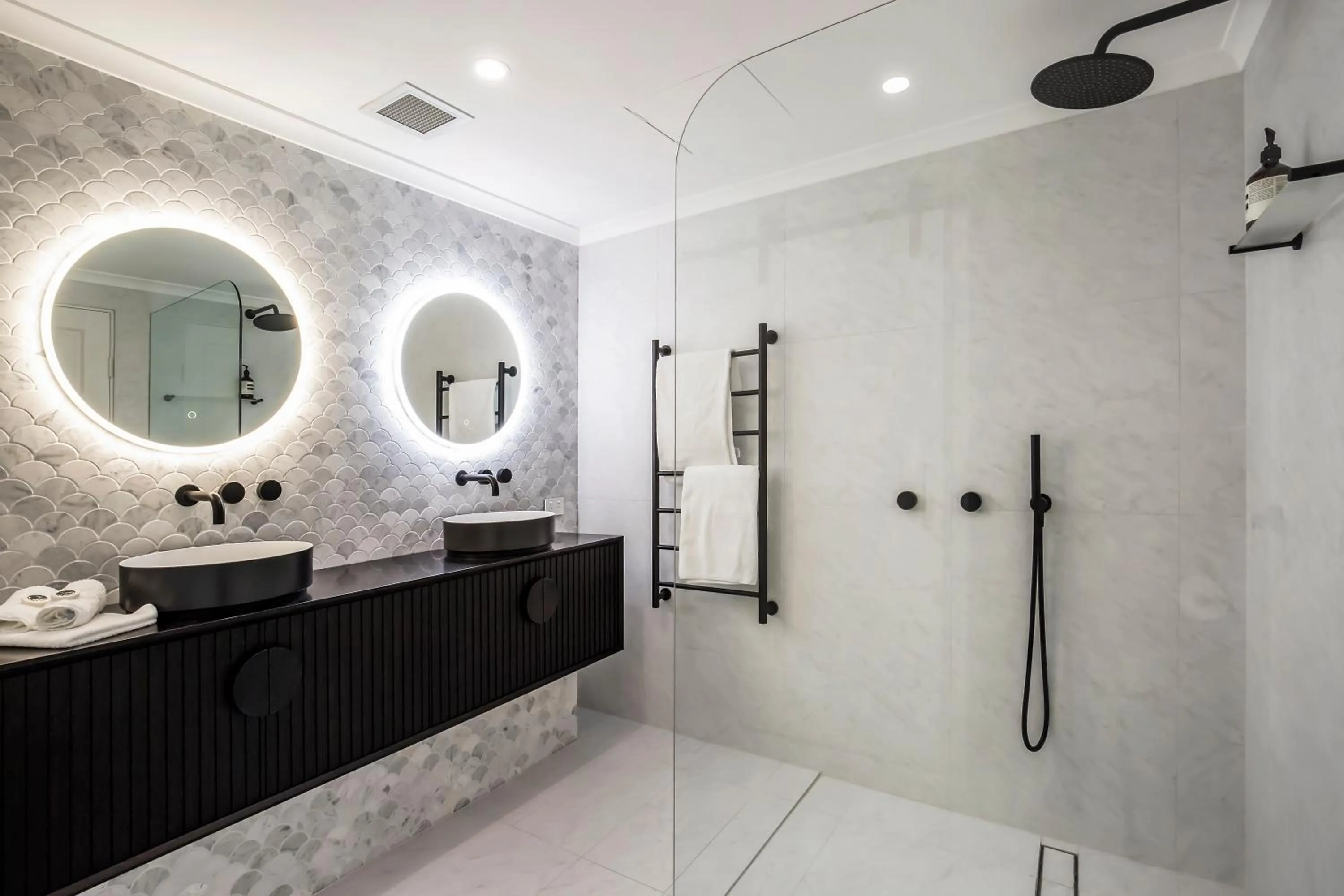 Bathroom in Milson Serviced Apartments