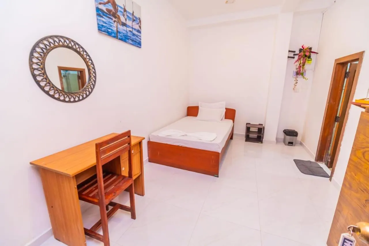 Bed in Cinnamon Airport Residencies