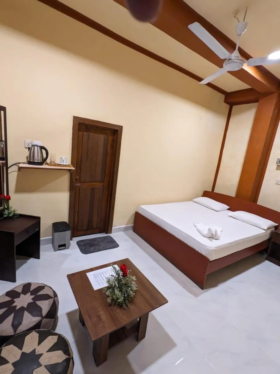 Bed in Cinnamon Airport Residencies