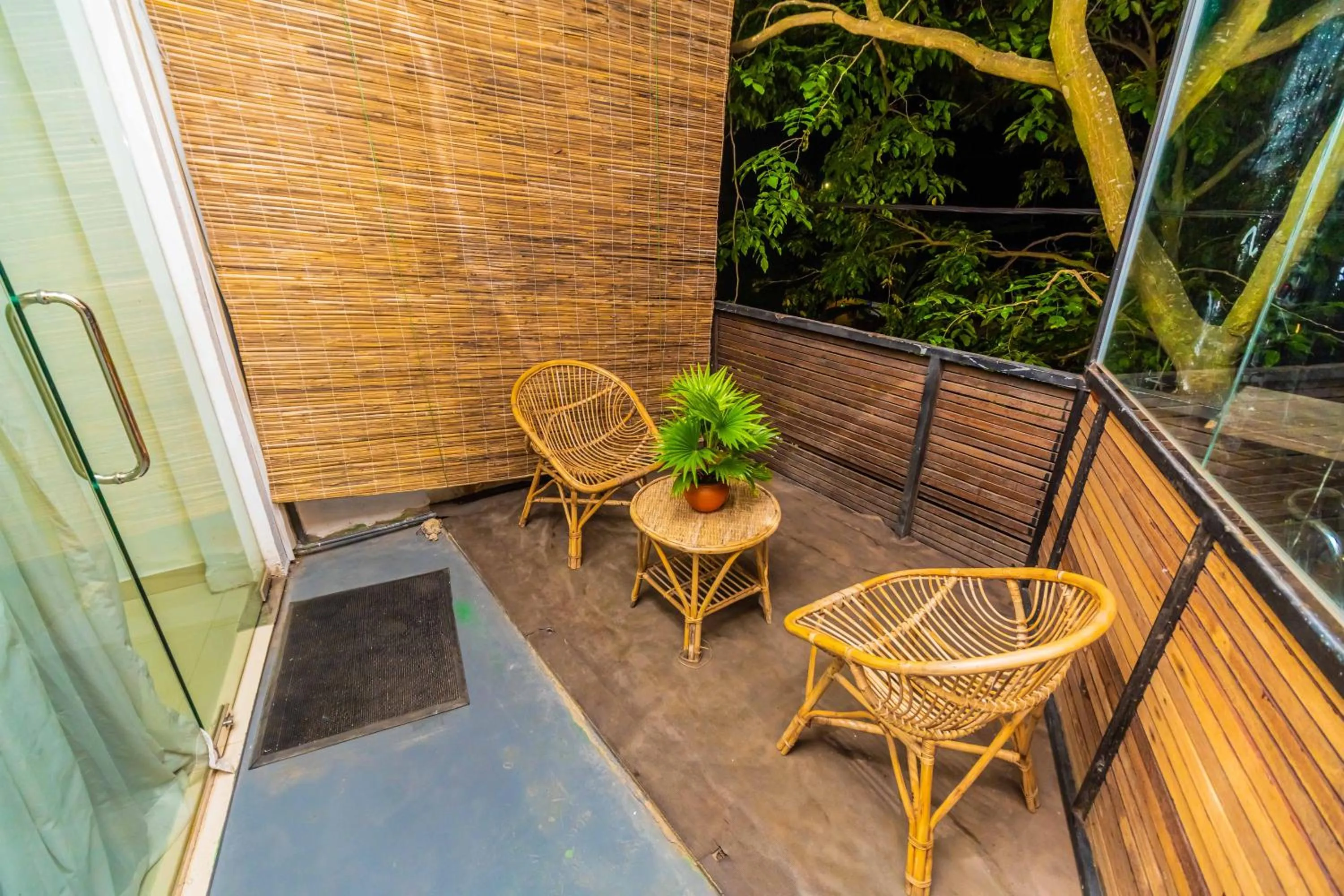 Cinnamon Airport Residencies