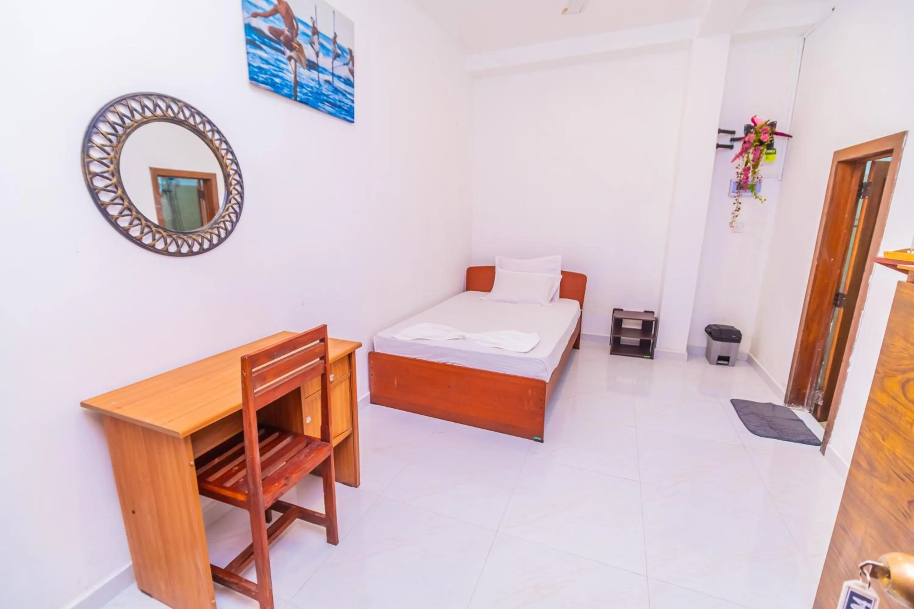 Bed in Cinnamon Airport Residencies