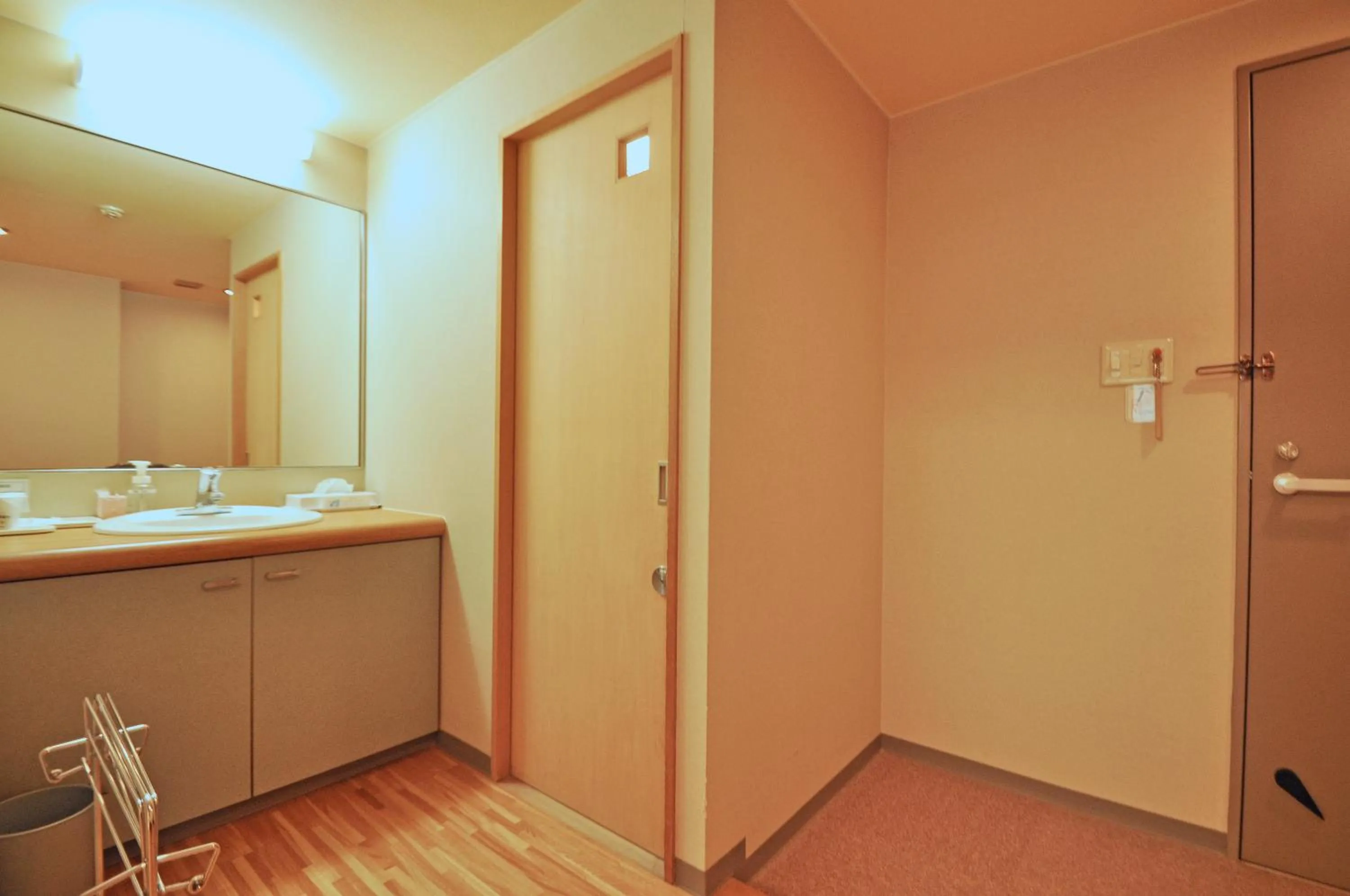 Other in Kobushi no Yu Atsuma