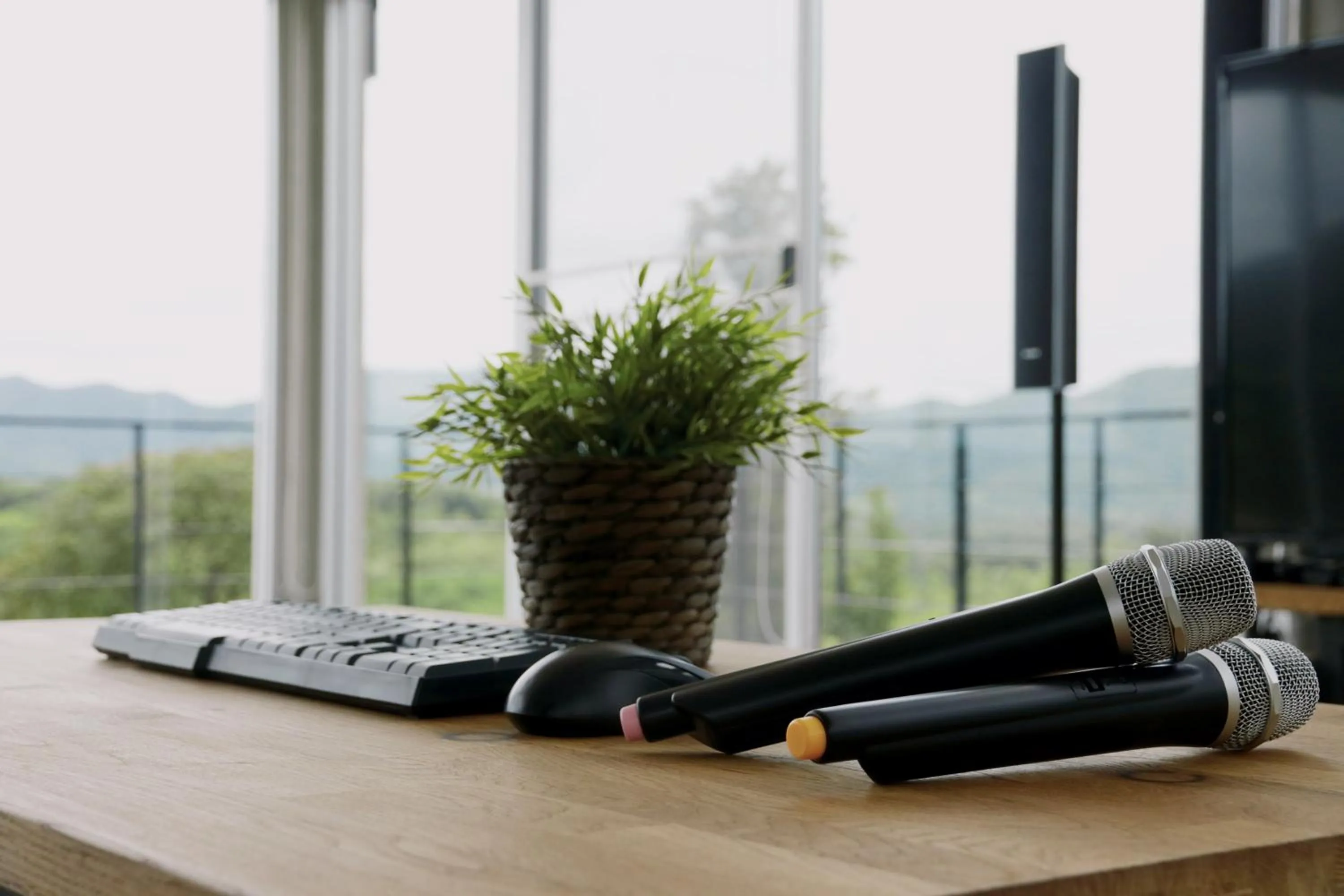 Karaoke in Mighty Mountain Thailand