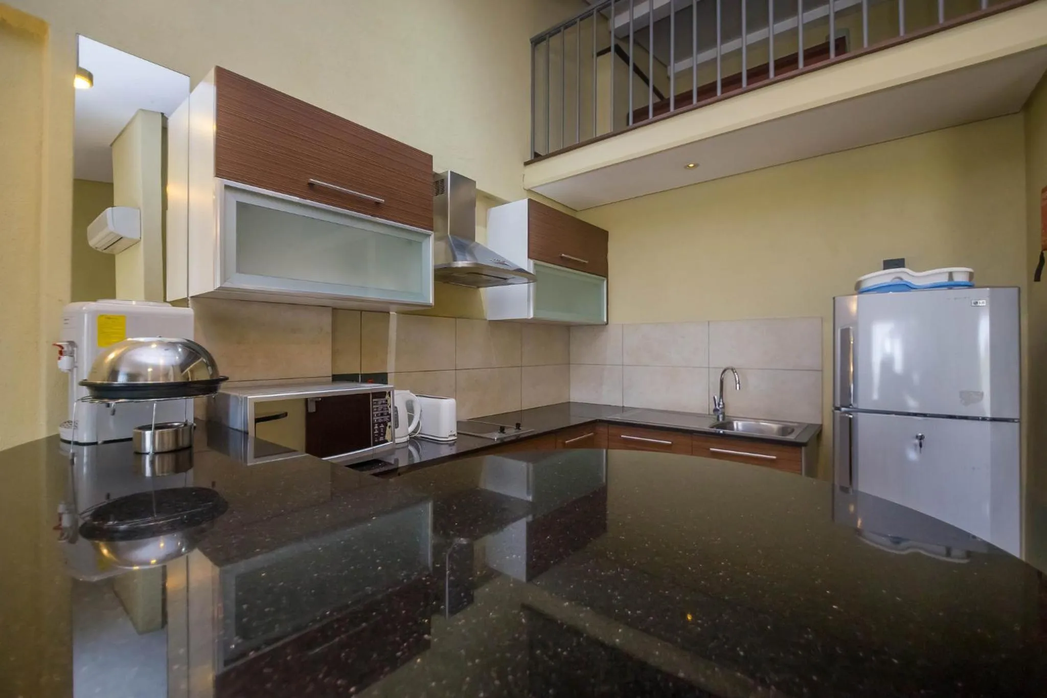 Kitchen or kitchenette in Taarifa Suites by Dunhill Serviced Apartments