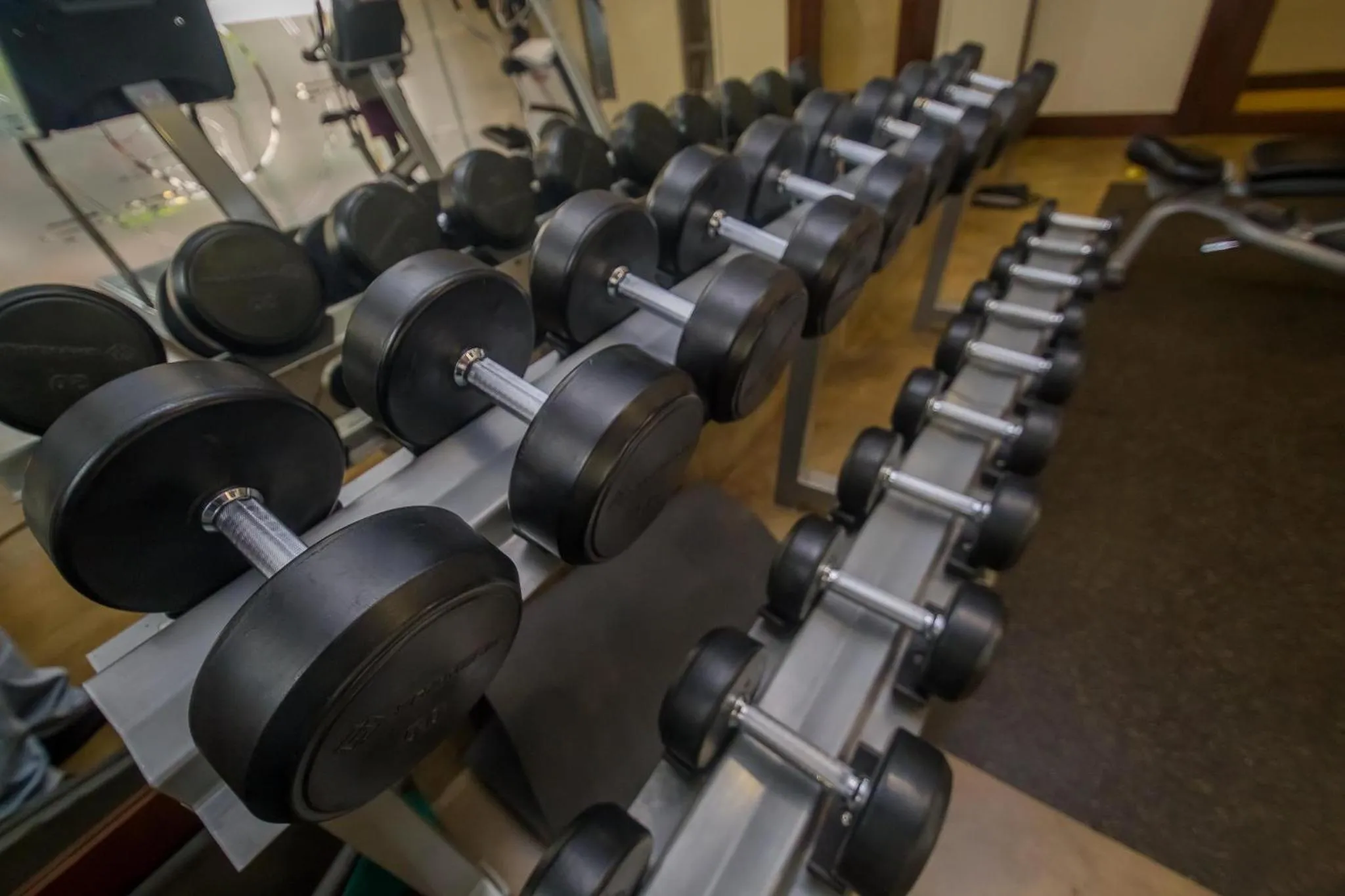 Fitness centre/facilities in Taarifa Suites by Dunhill Serviced Apartments