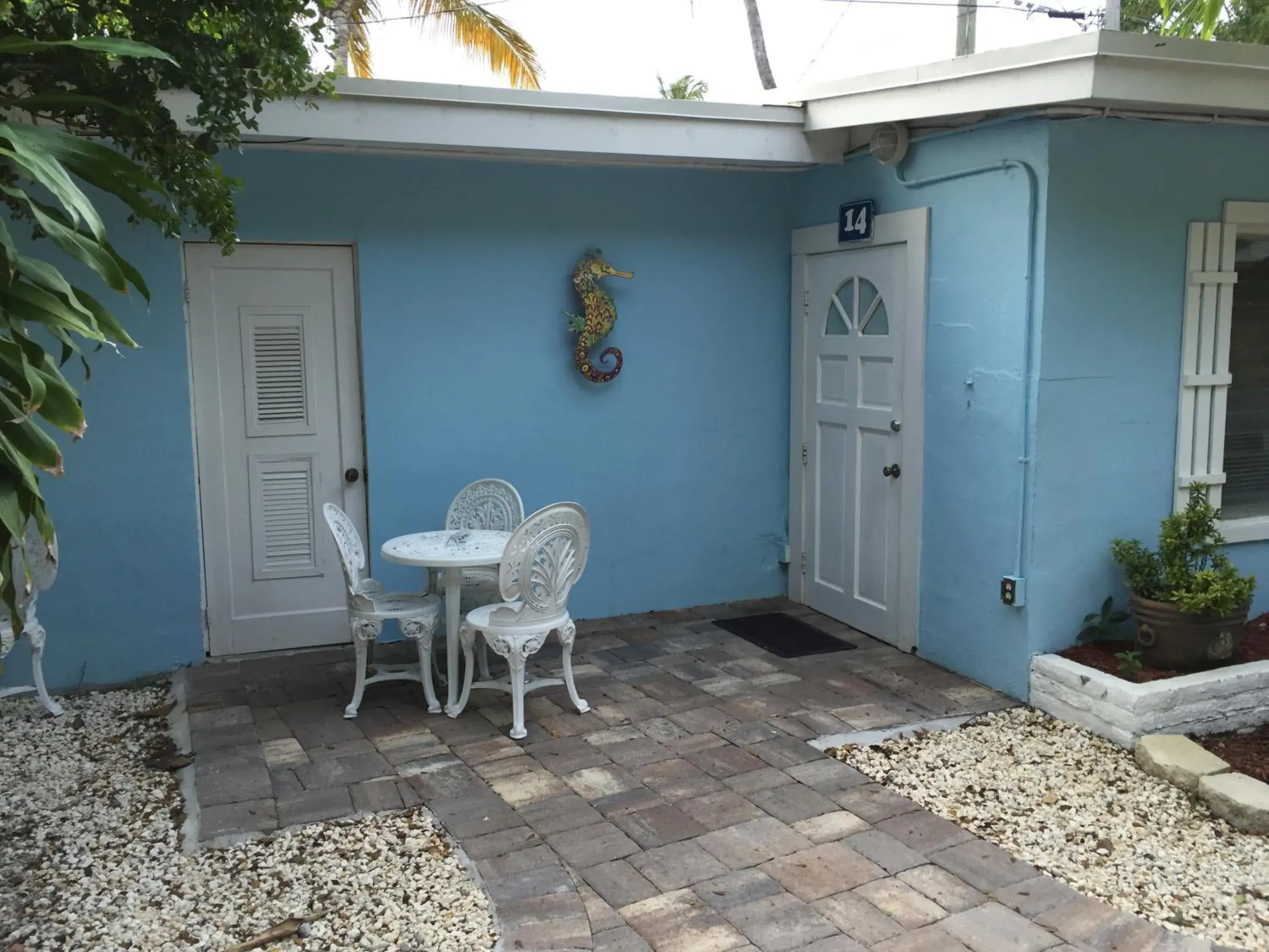 One-Bedroom Apartment with Kitchen in Seafarer Key Largo Resort and Beach One-Bedroom Apartment with Kitchen in Seafarer Key Largo Resort and Beach