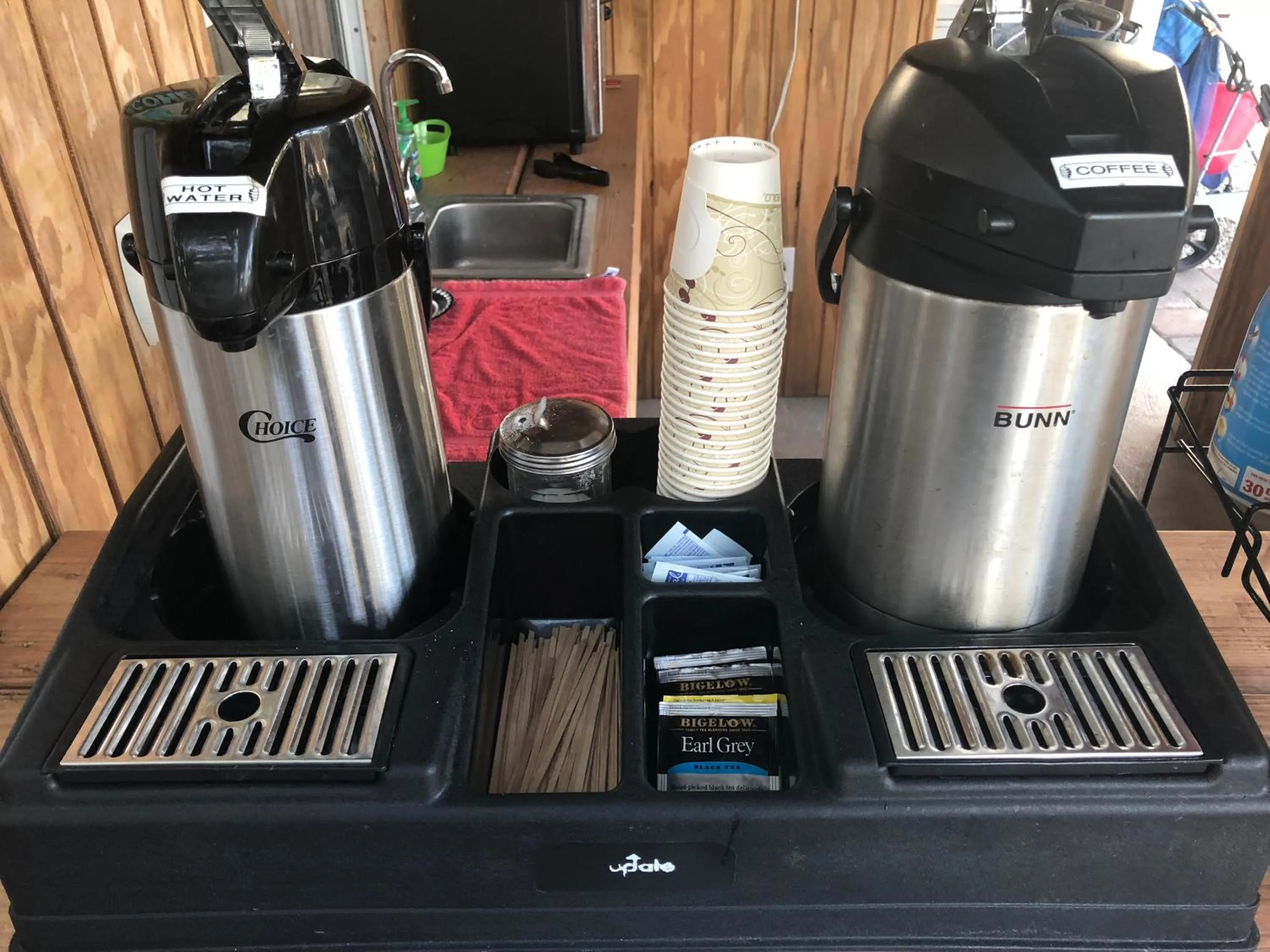 Continental breakfast in Seafarer Key Largo Resort and Beach