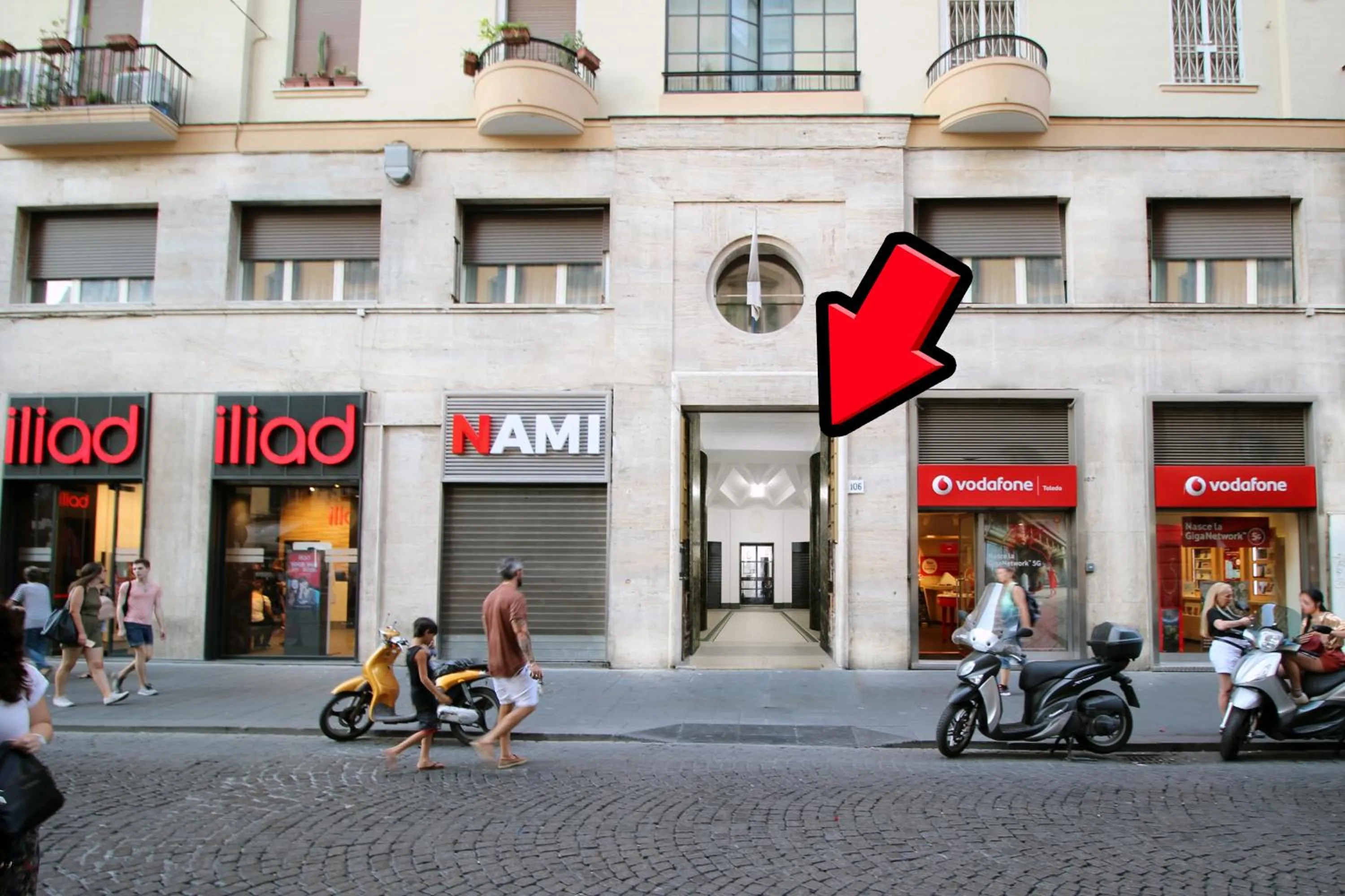 Facade/entrance in Toledostop