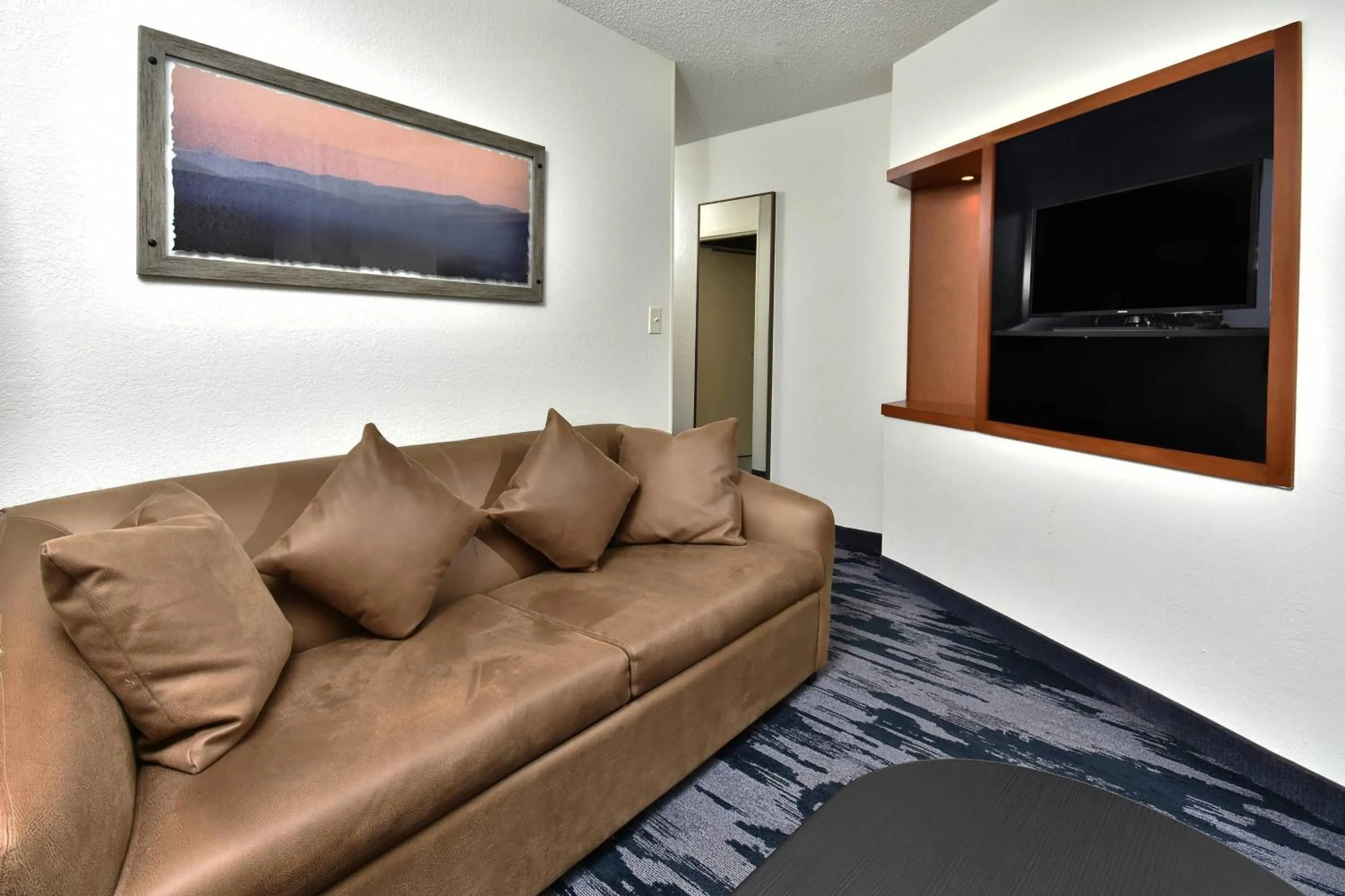 Living room in Fairfield Inn & Suites by Marriott Richmond Innsbrook