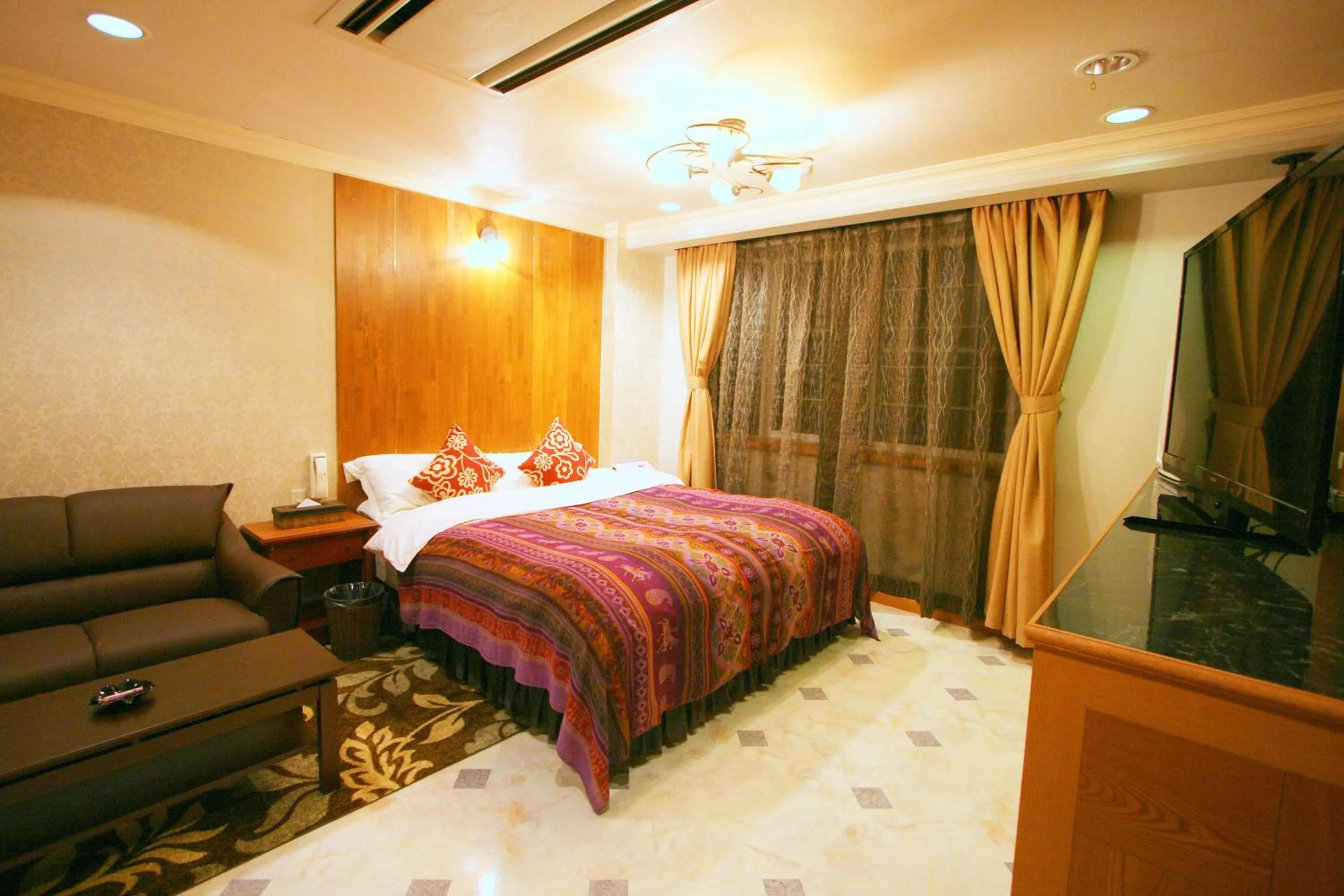 Bedroom, Bed in Aura Ono (Adult Only)