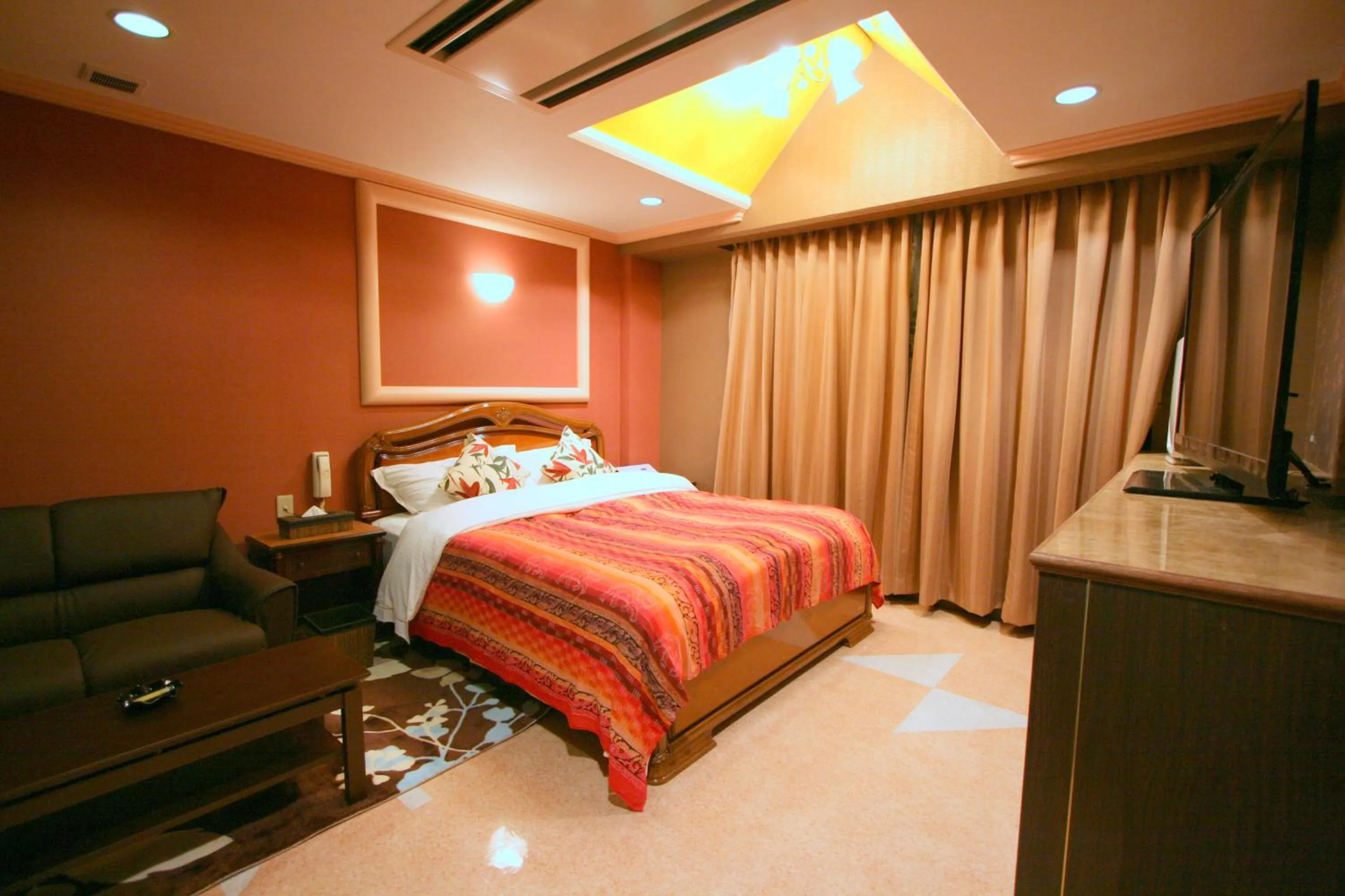 Bedroom, Bed in Aura Ono (Adult Only)