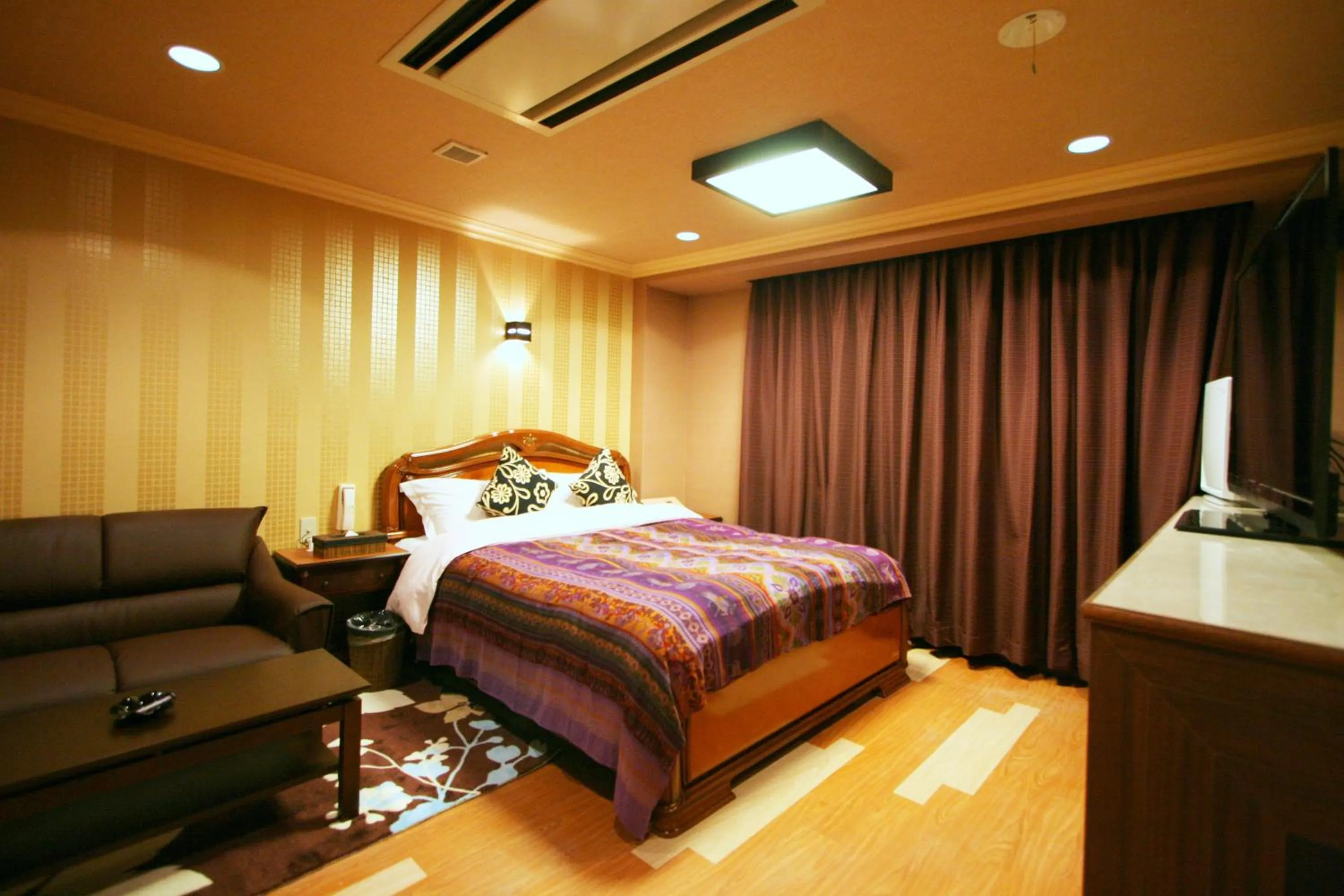Bedroom, Bed in Aura Ono (Adult Only)