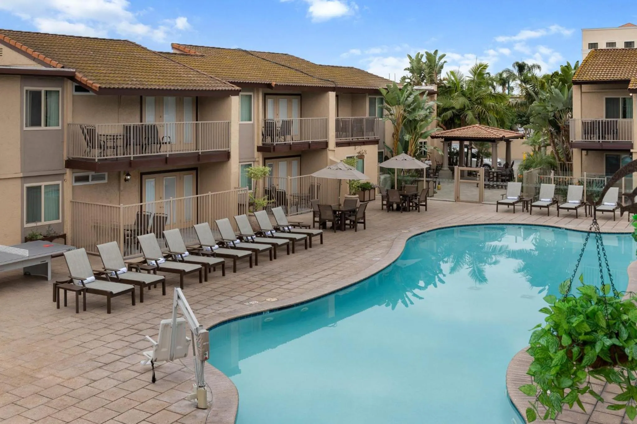 Swimming pool in Club Wyndham Dolphin's Cove