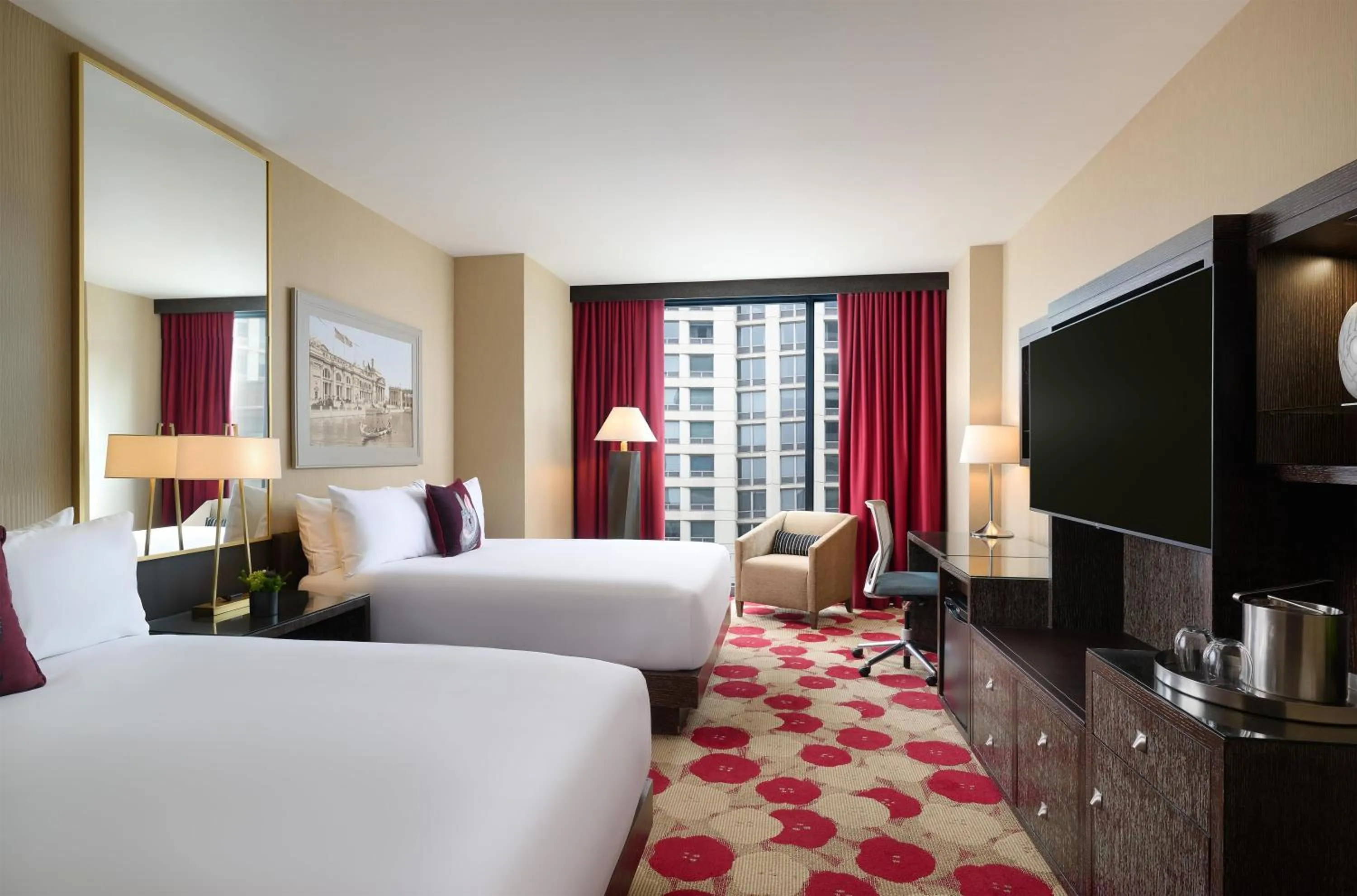 Bedroom, Bed in The Royal Sonesta Chicago River North