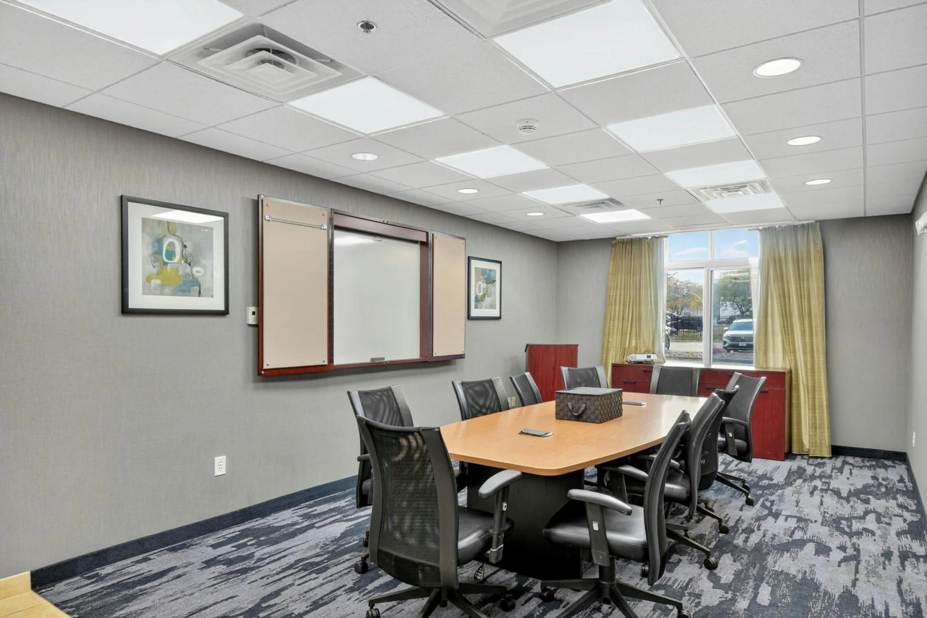 Meeting/conference room in Fairfield Inn & Suites by Marriott Omaha Downtown