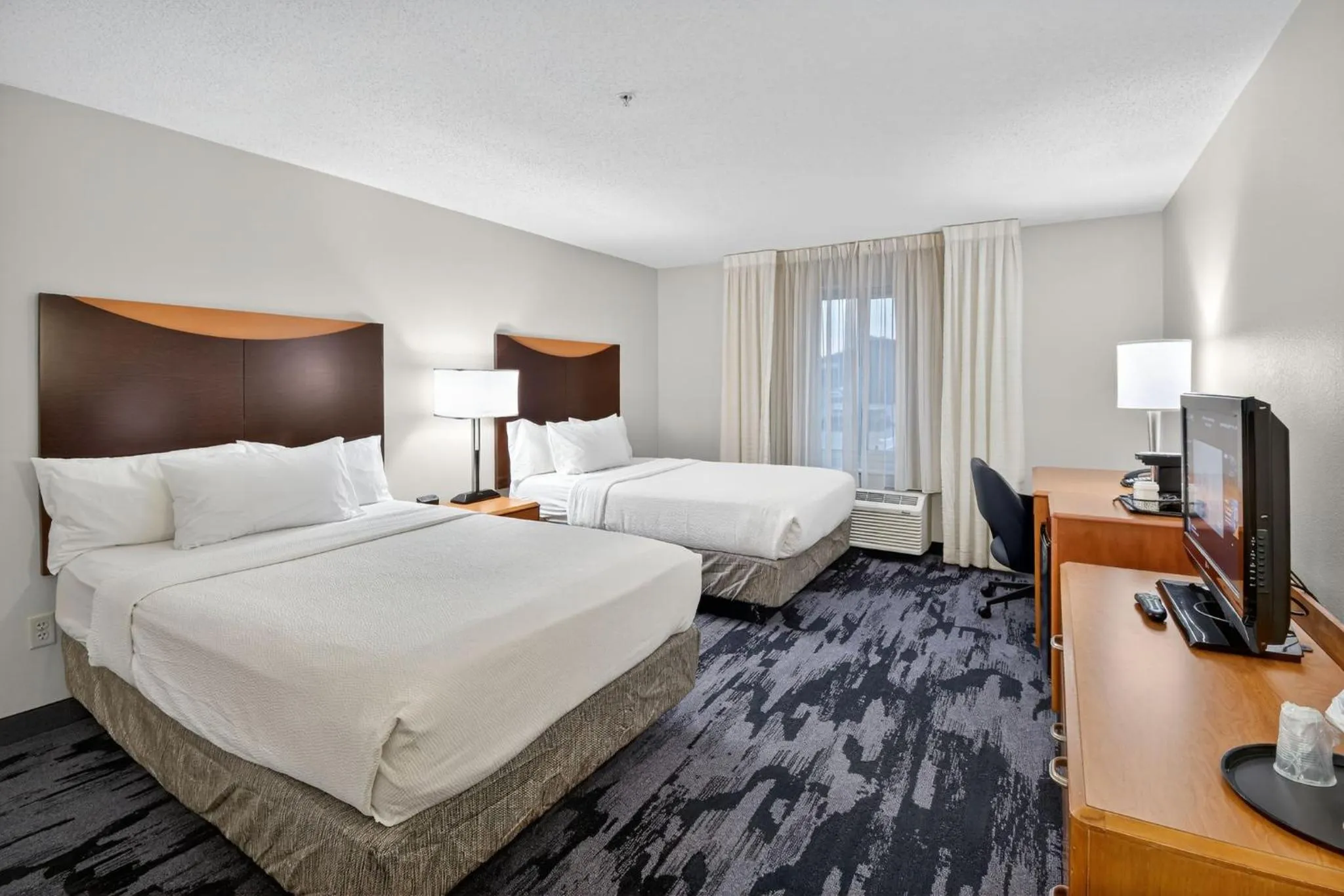 Bedroom, Bed in Fairfield Inn & Suites by Marriott Omaha Downtown