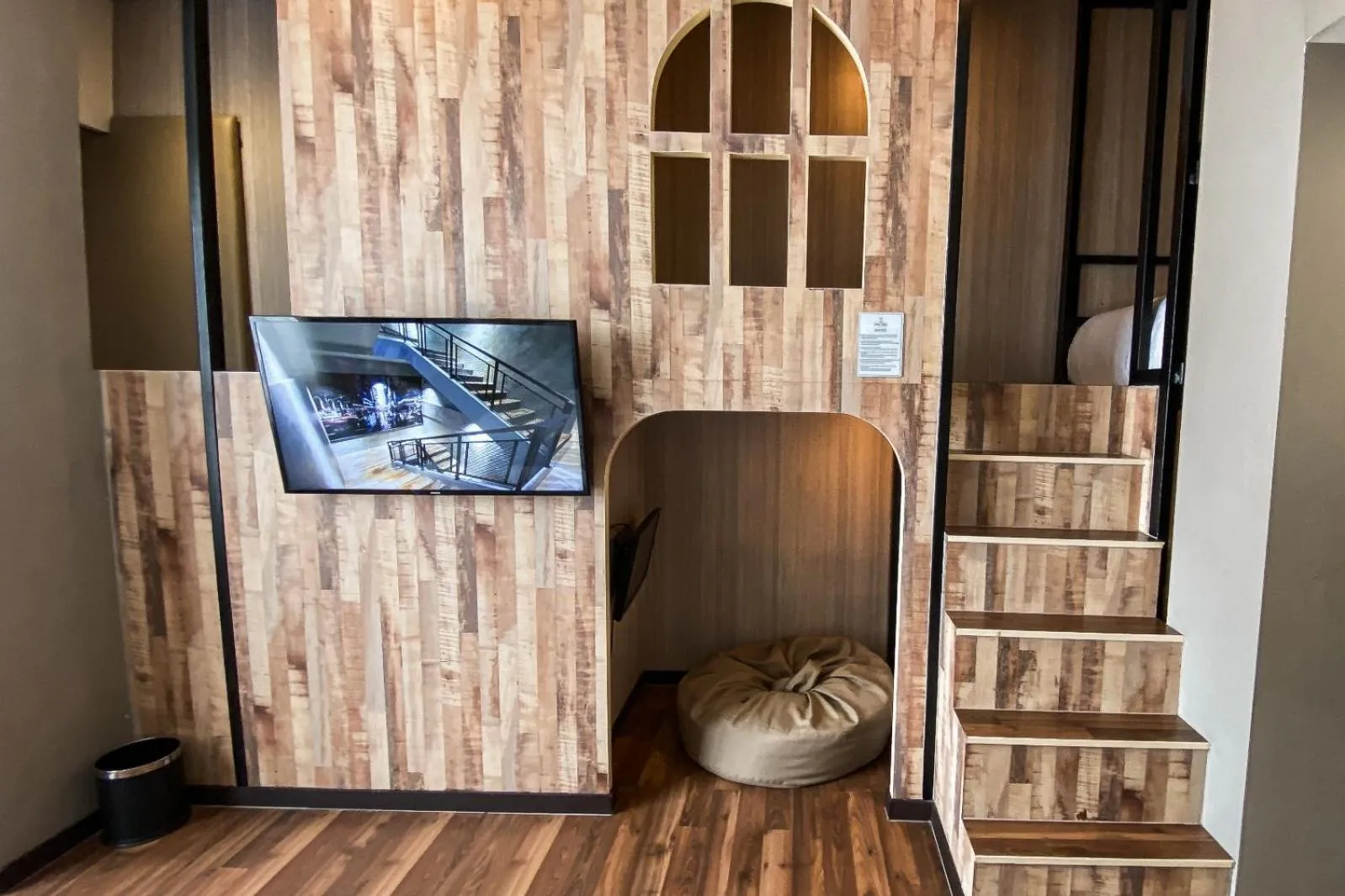 TV and multimedia in All Nite And Day Palembang Veteran