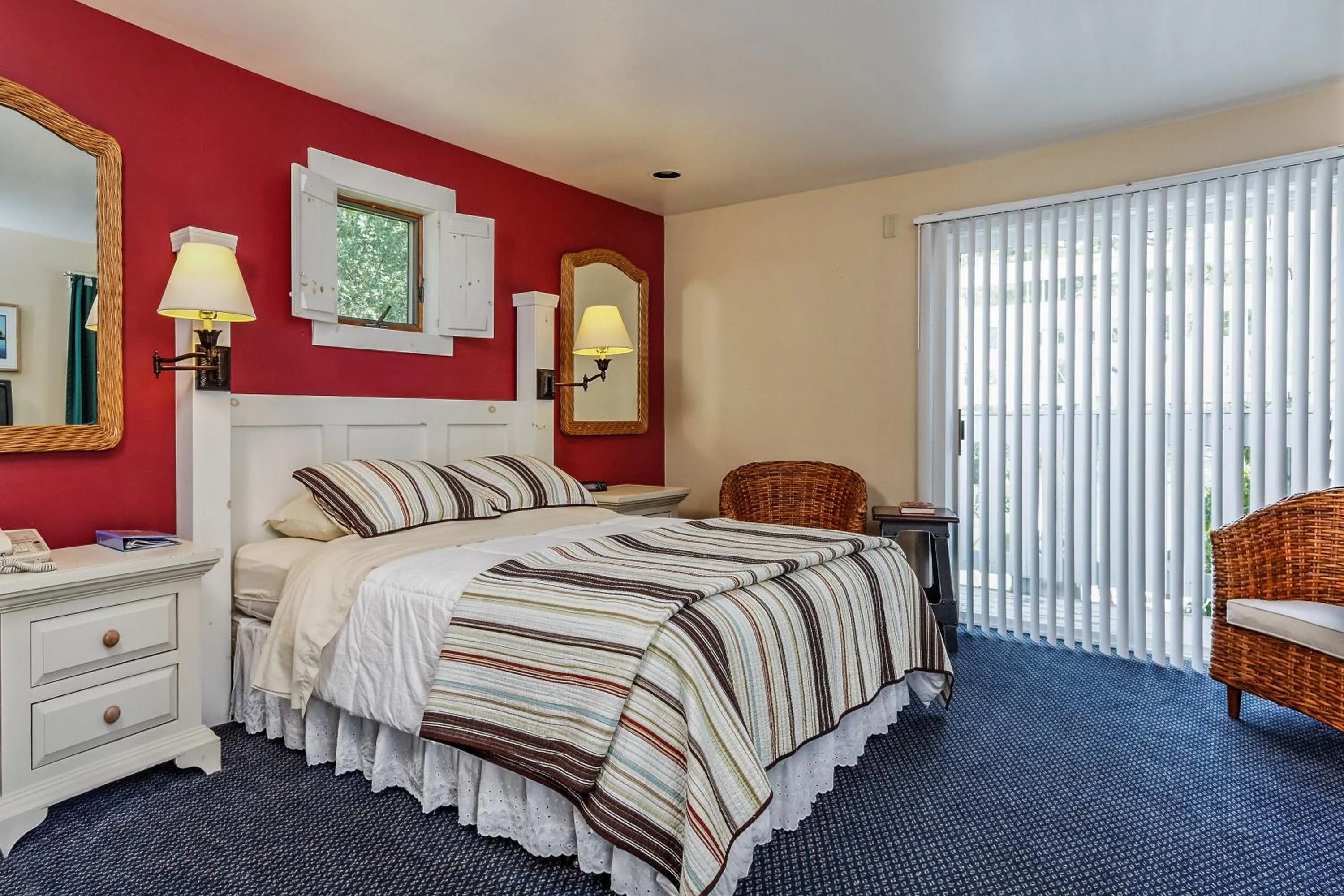Bedroom, Bed in Glen Cove Inn & Suites Rockport