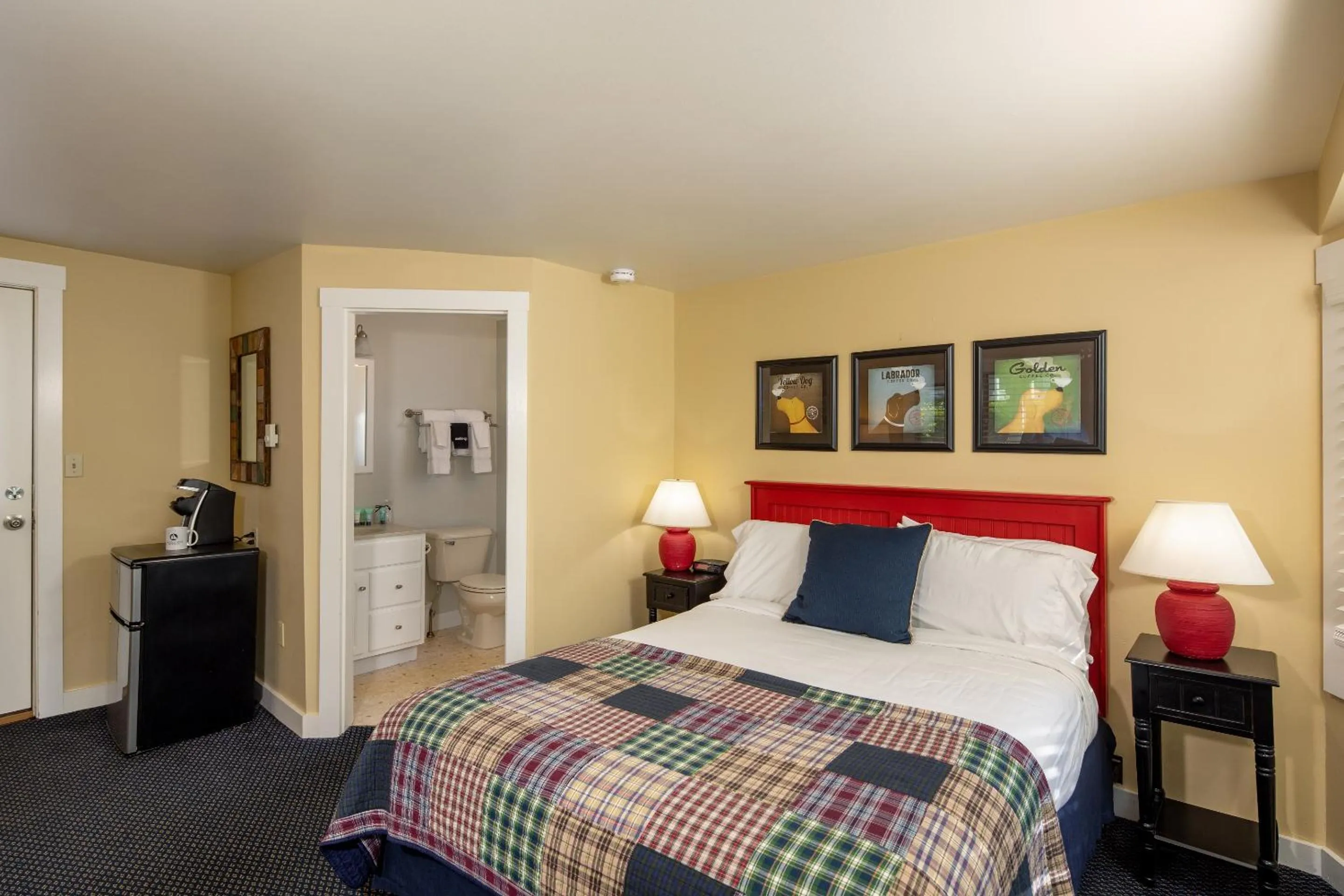Bedroom, Bed in Glen Cove Inn & Suites Rockport