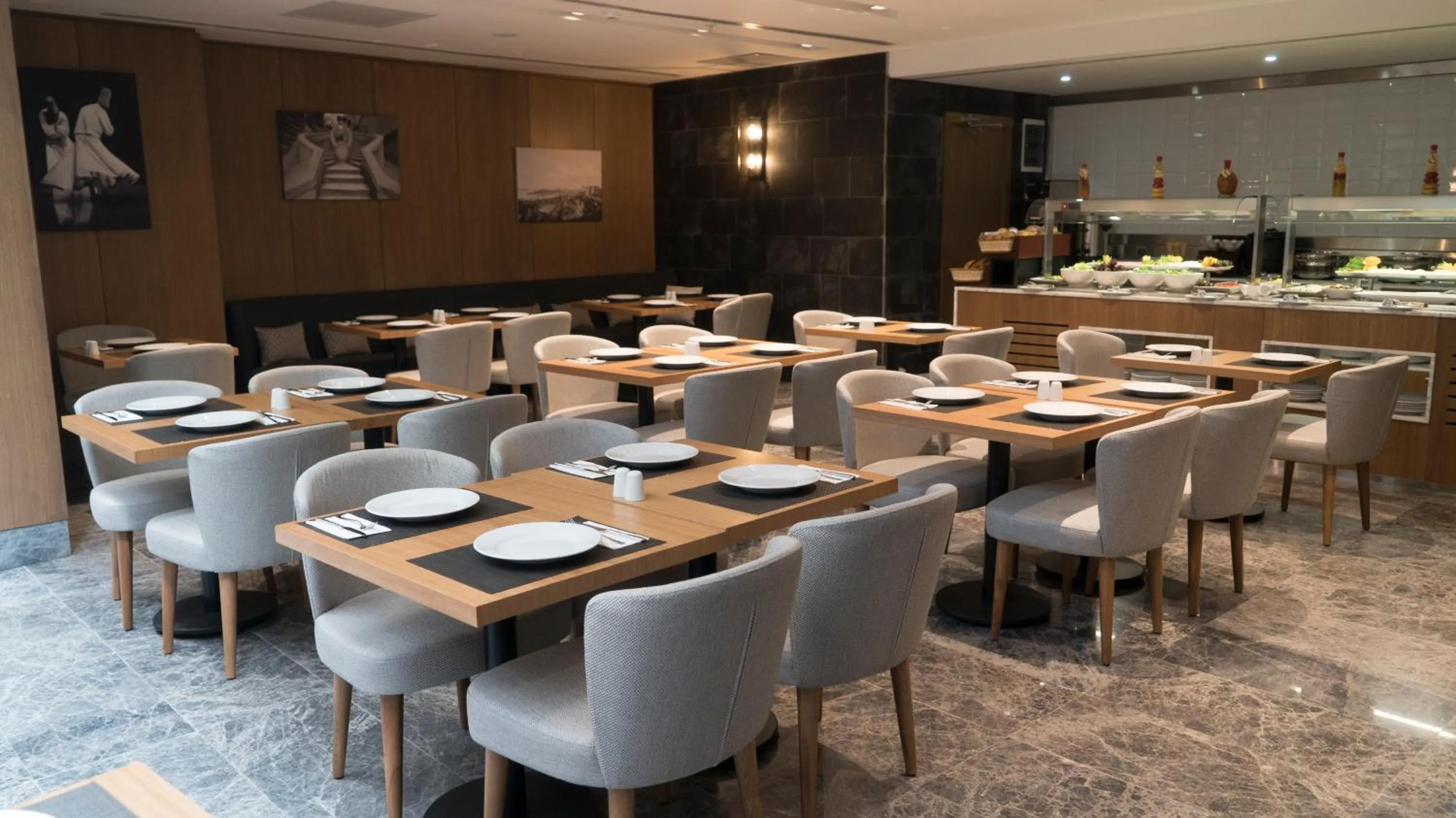 Restaurant/places to eat in Yuksel Istanbul Yenikapı Hotel