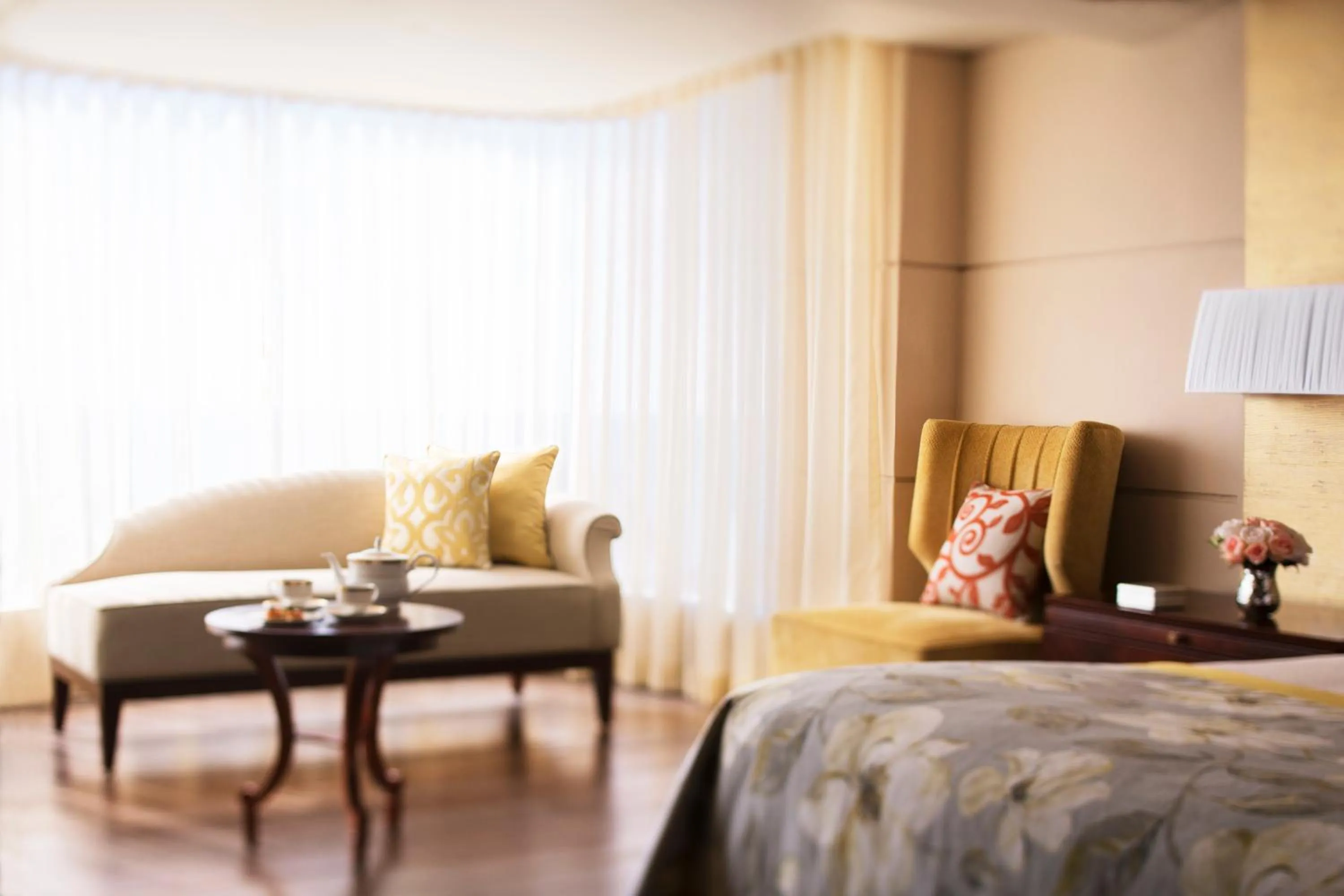 Day, Bed in Taj Samudra, Colombo