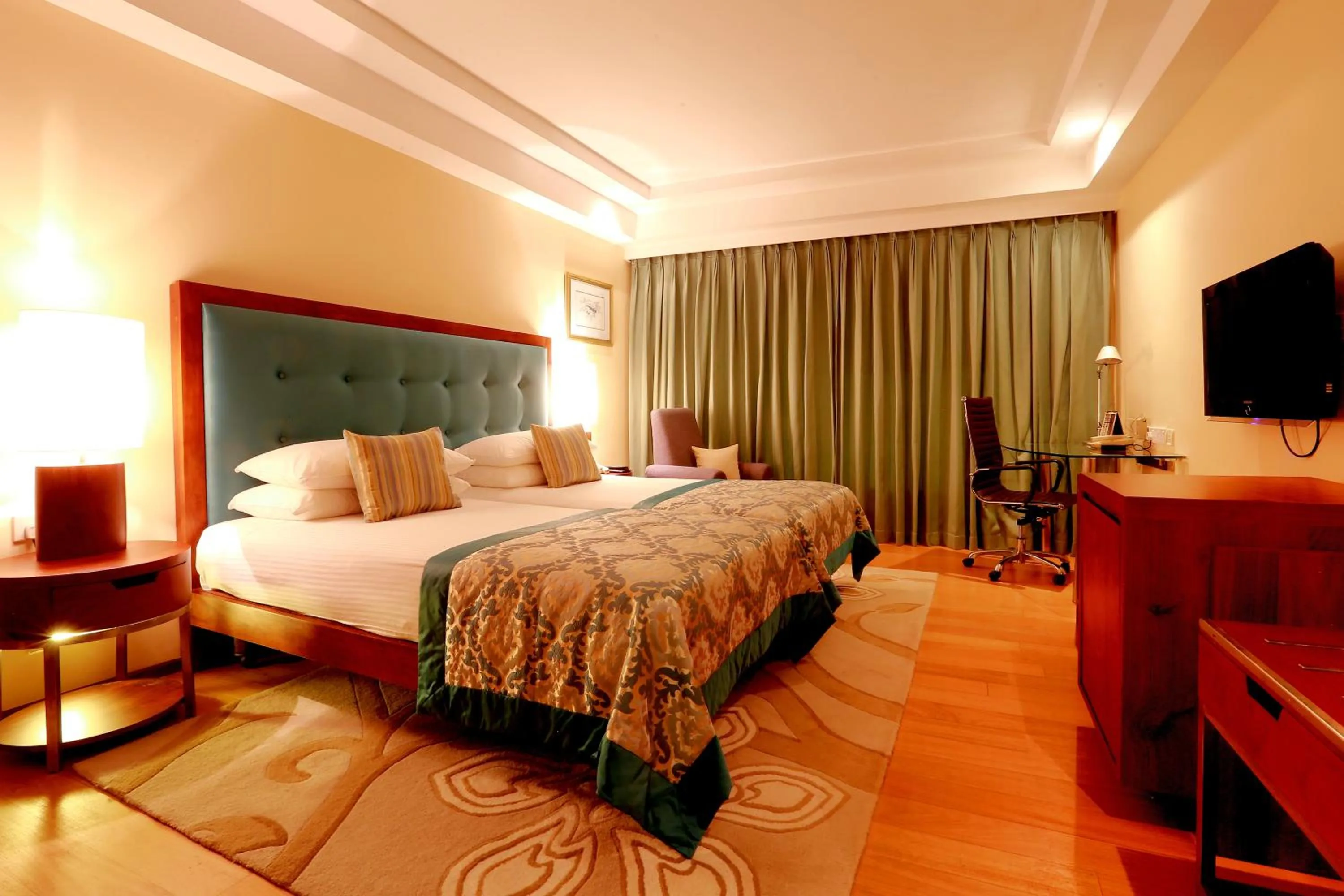 City view, Bed in Taj Samudra, Colombo