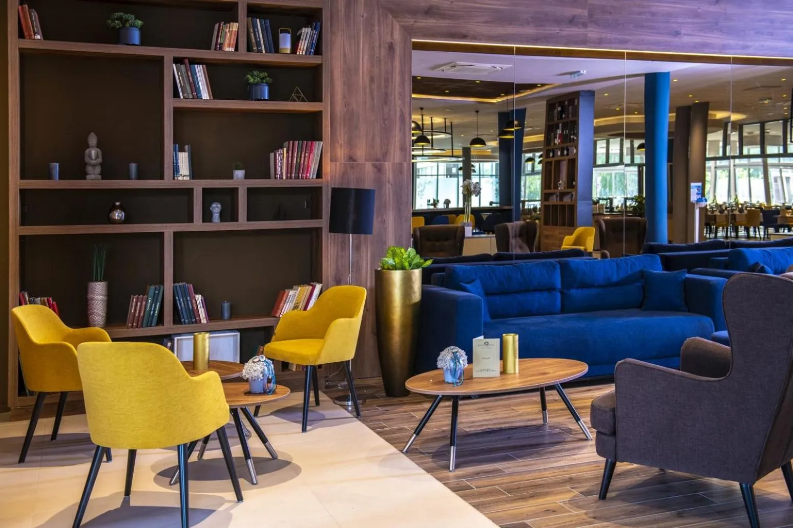 Lobby or reception in Balneo Hotel Zsori Thermal & Wellness