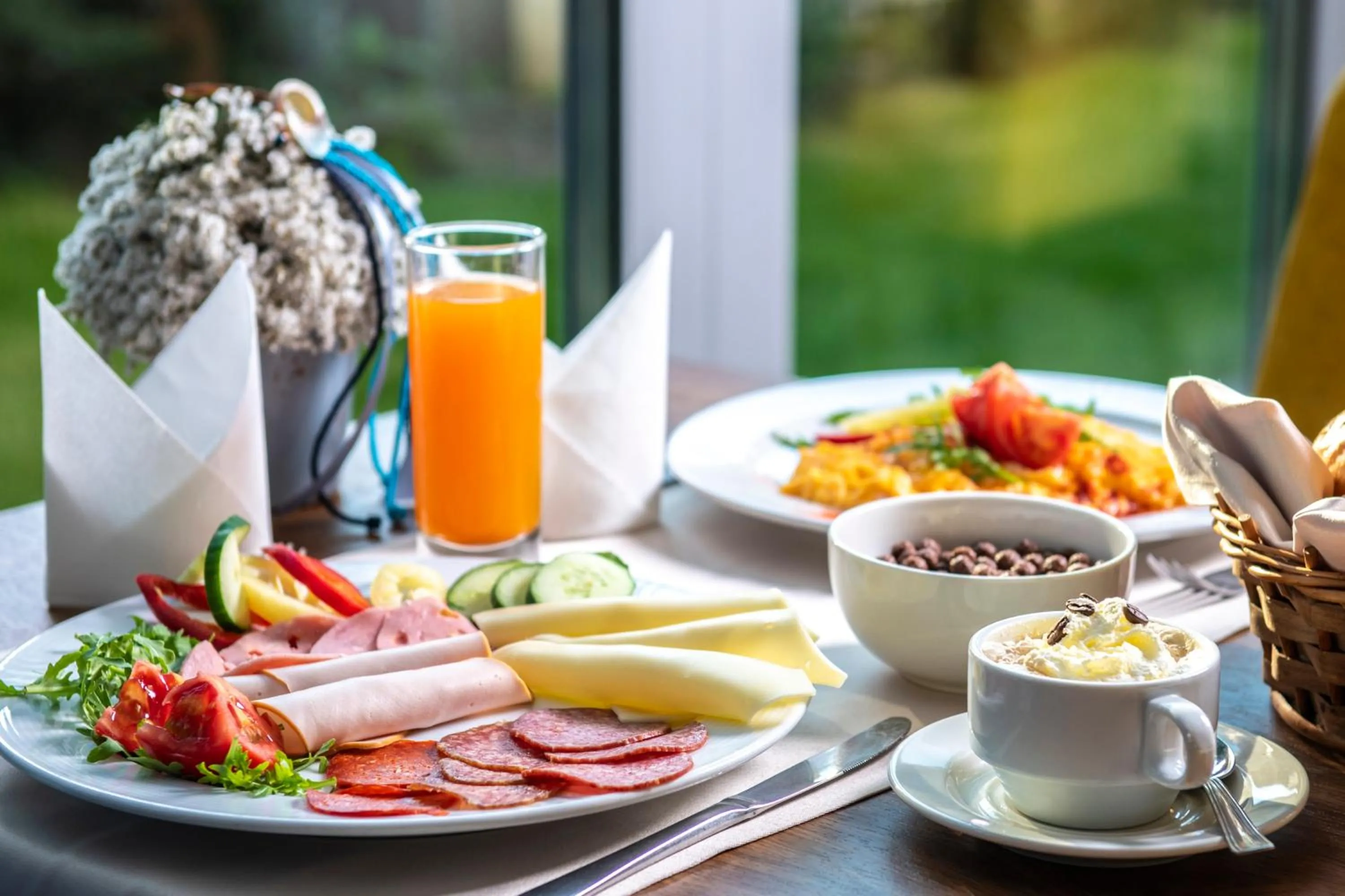 Buffet breakfast in Balneo Hotel Zsori Thermal & Wellness