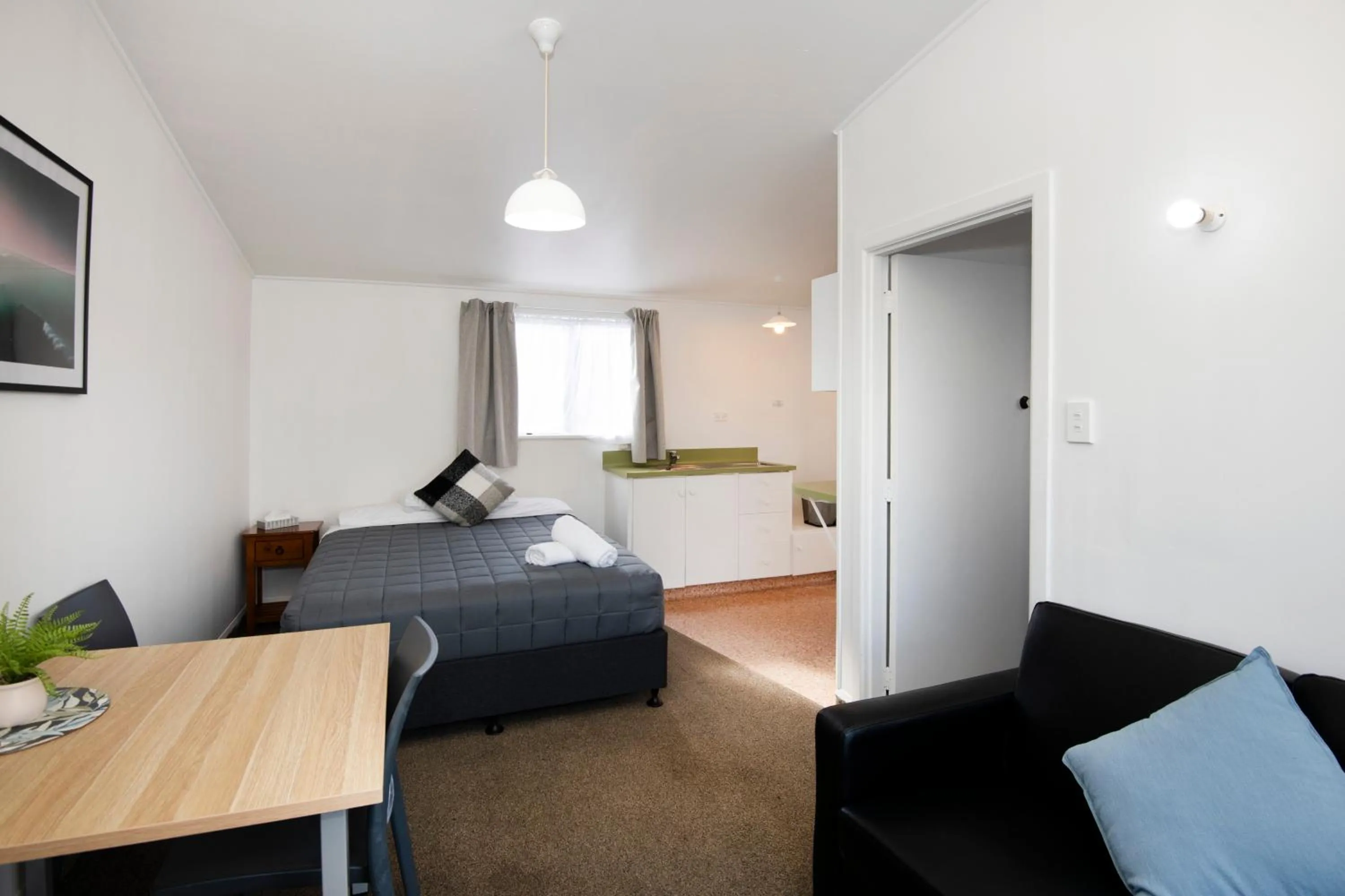 Bed in Spanish Lady Motel