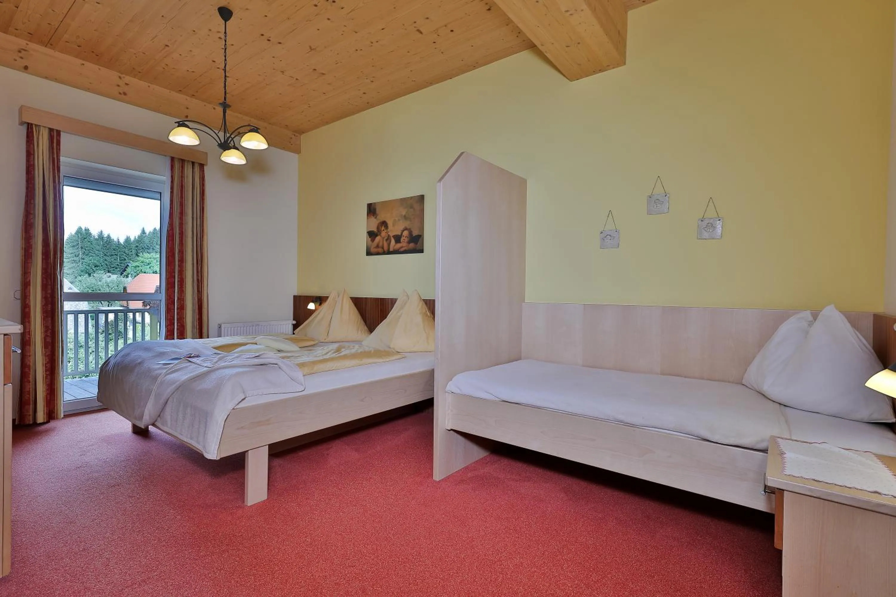 Bed in Hotel Garni Zerza