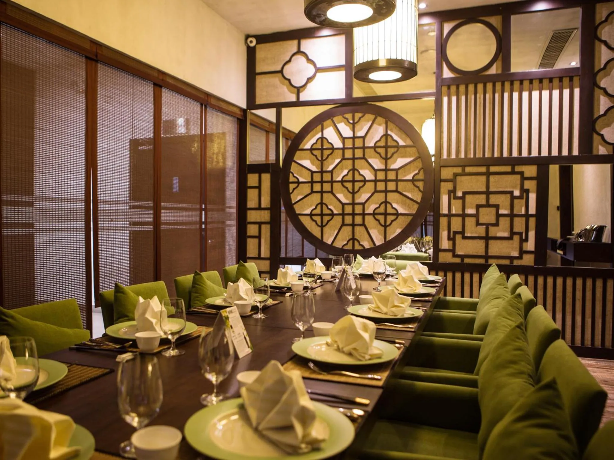 Restaurant/places to eat in Vivanta Colombo, Airport Garden