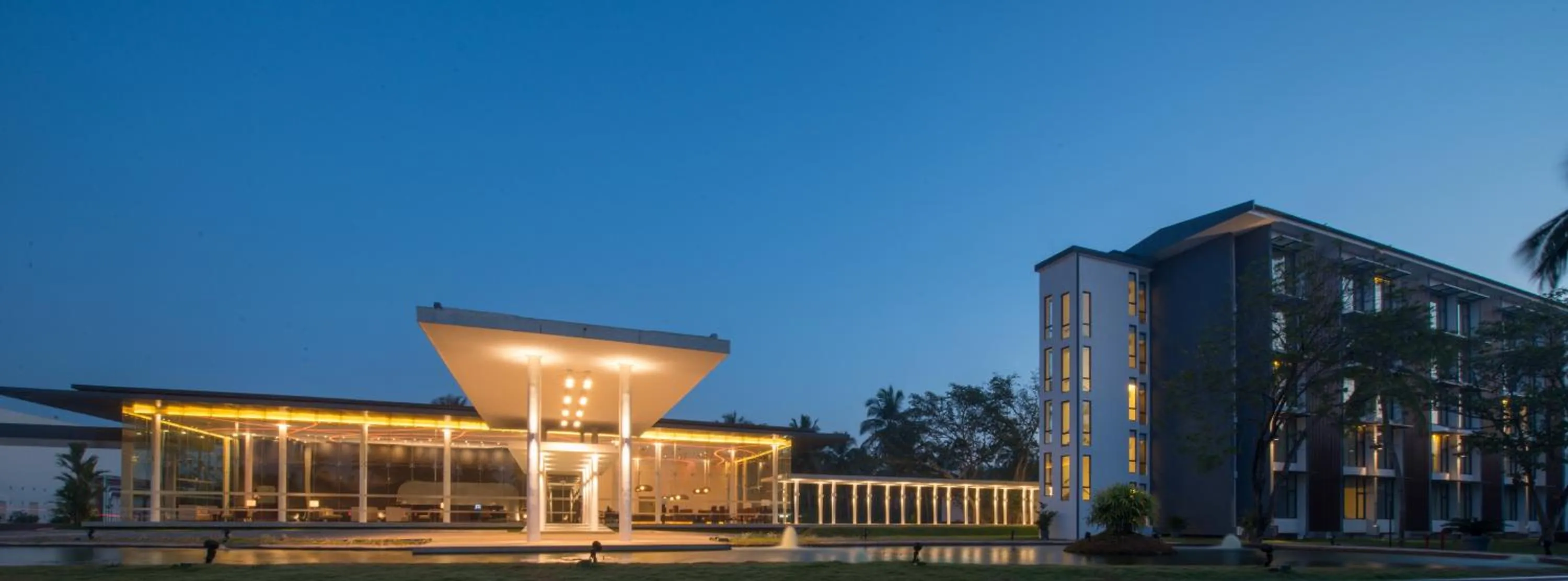Property building in Vivanta Colombo, Airport Garden