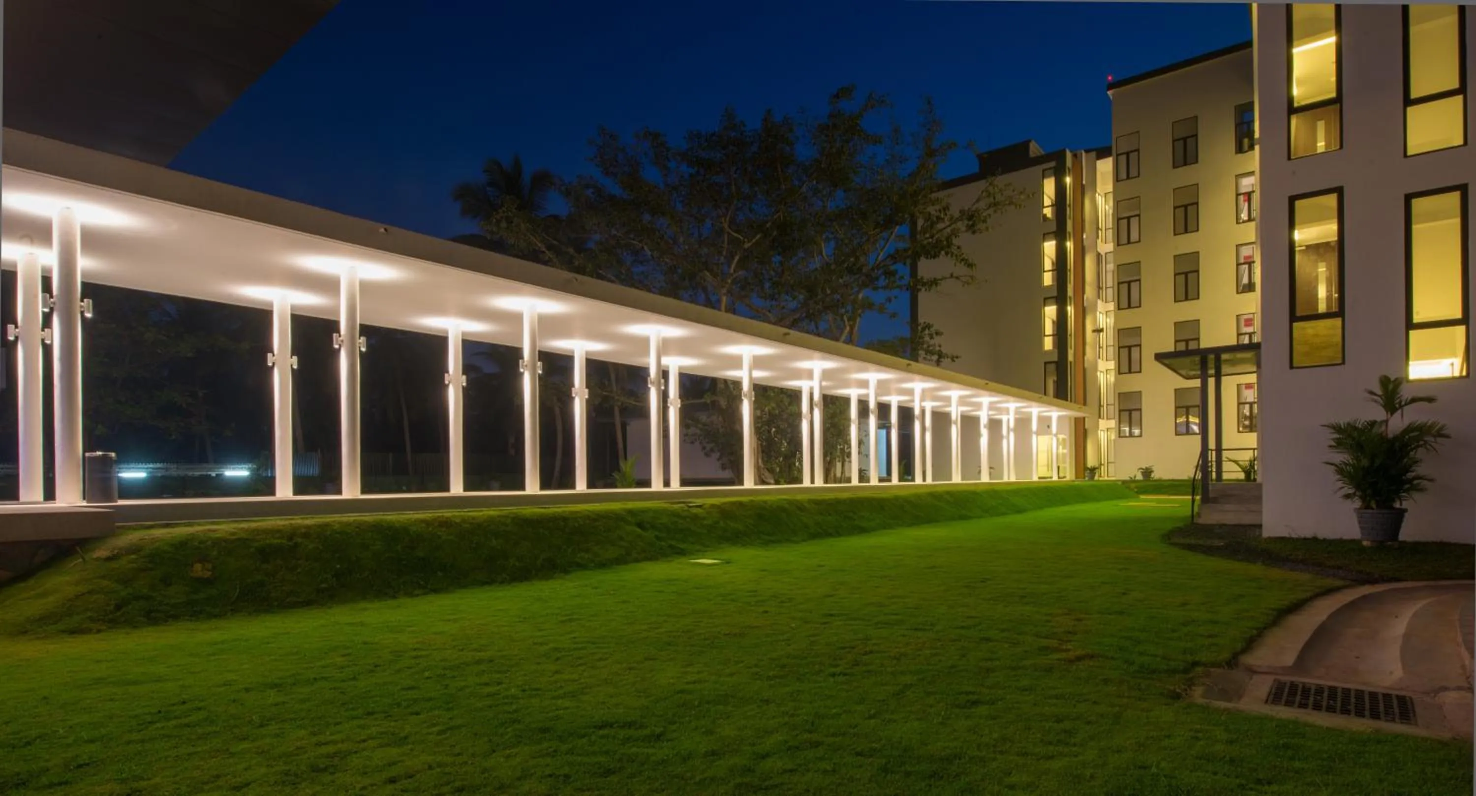 Property building in Vivanta Colombo, Airport Garden