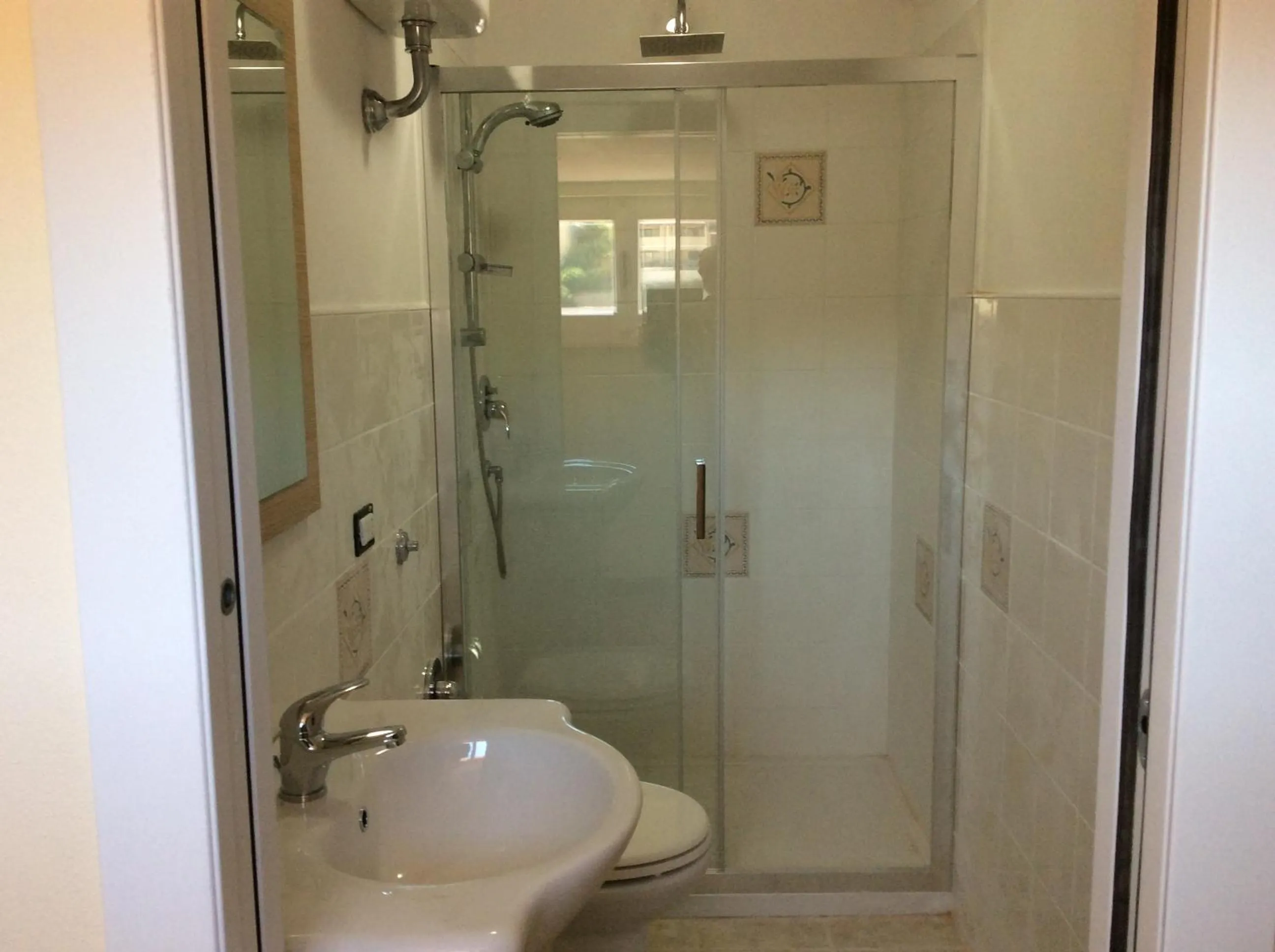 Shower in Casa Tacconi