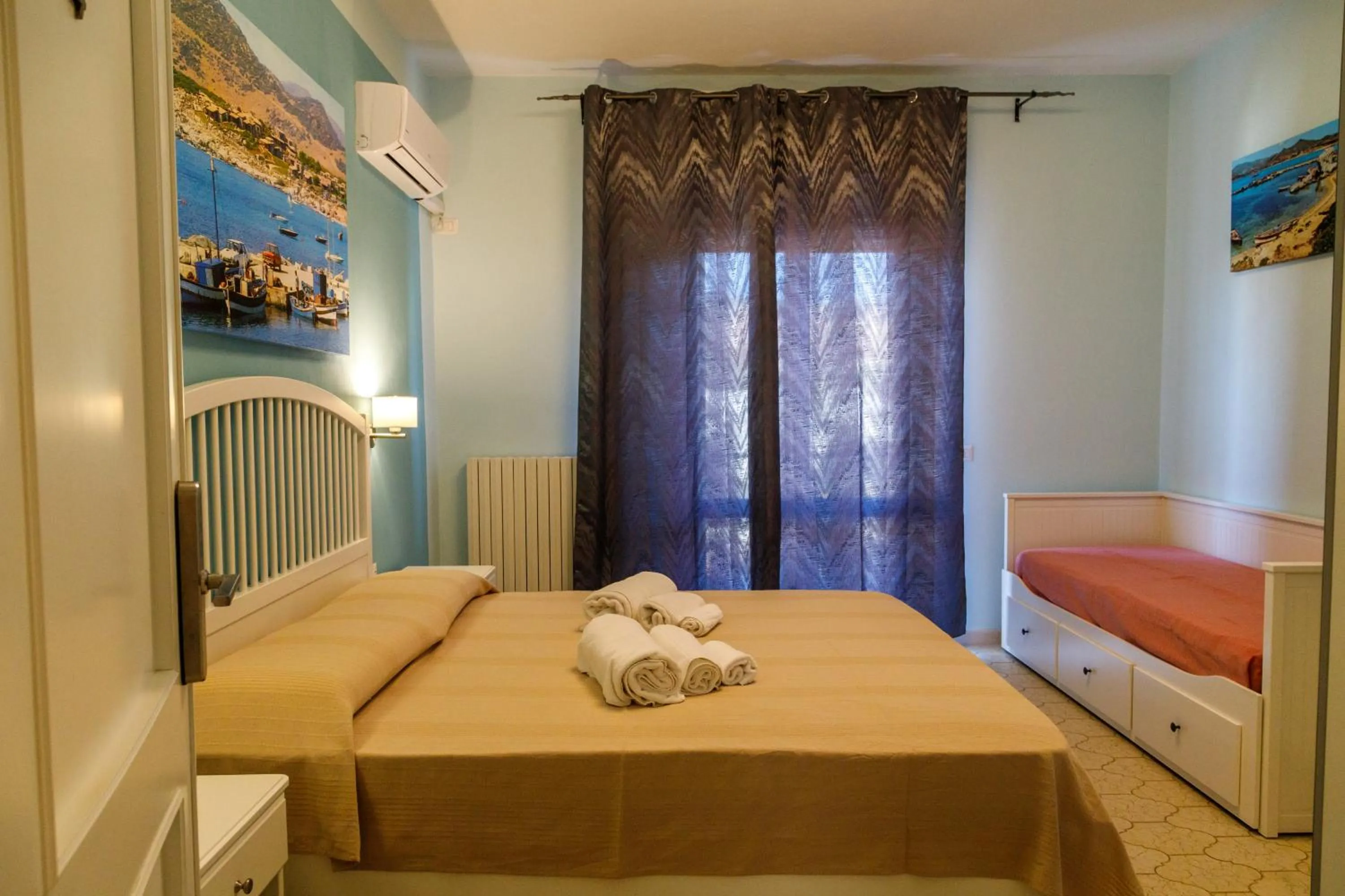 Photo of the whole room, Bed in Casa Tacconi