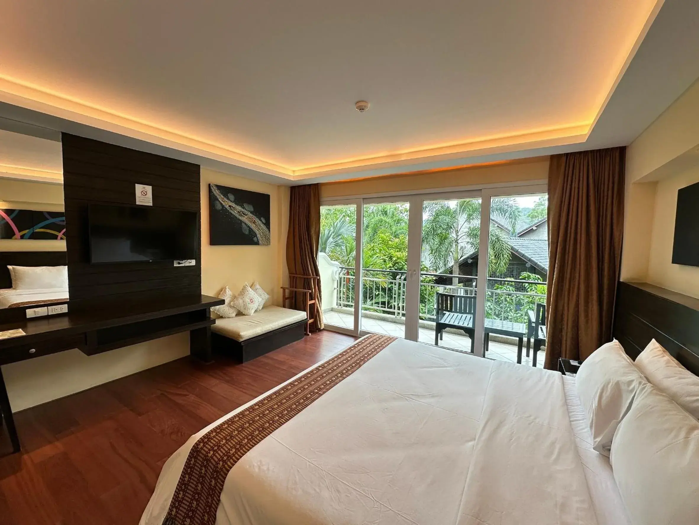 Deluxe Double or Twin Room with Garden View in R-Mar Resort and Spa - SHA Plus Deluxe Double or Twin Room with Garden View in R-Mar Resort and Spa - SHA Plus